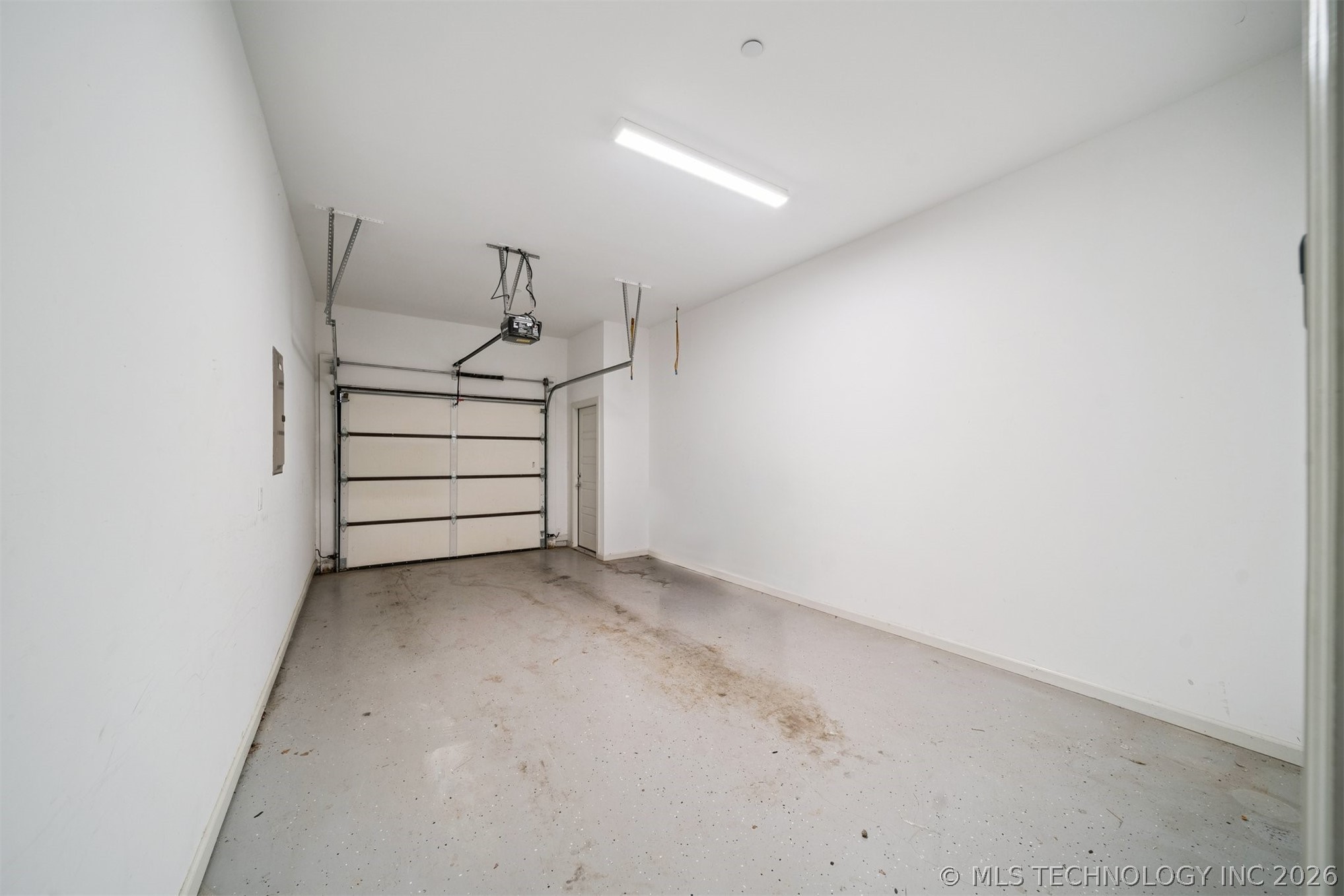 1137 E 7th Street B Property Photo 28