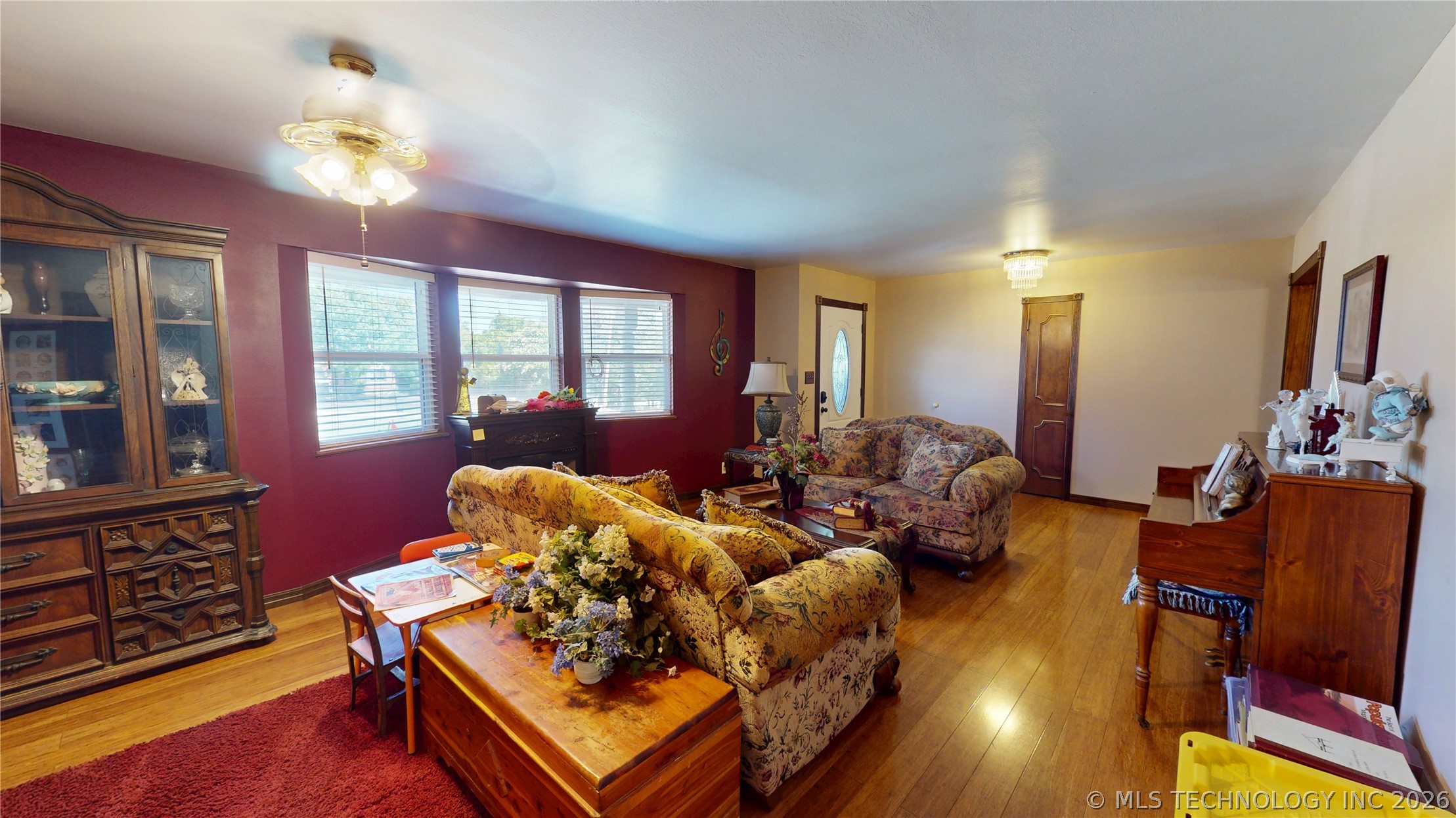 1005 S Broadway Property Photo 21