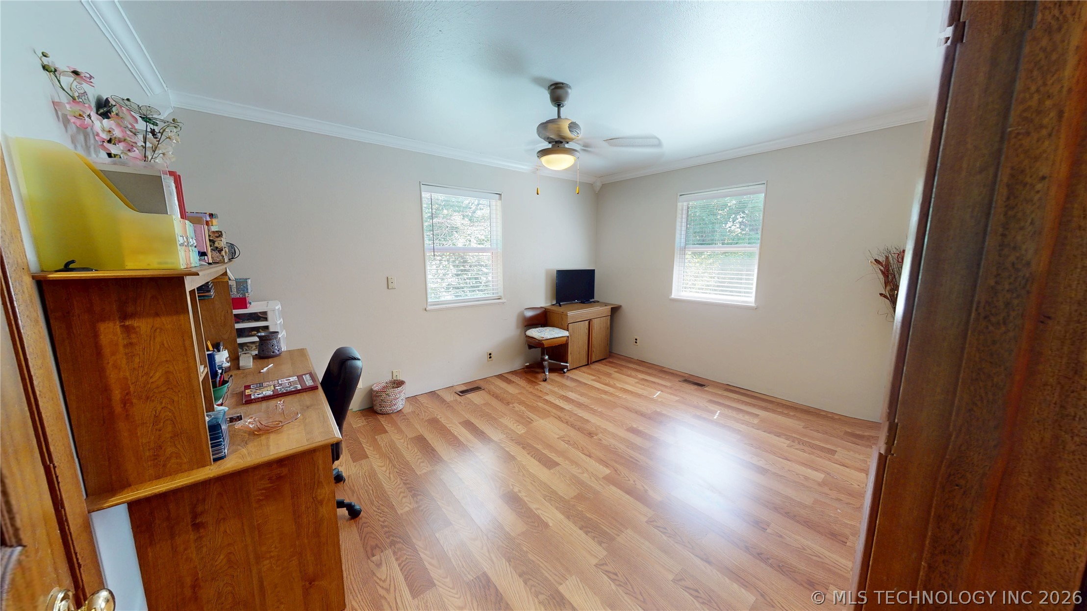 1005 S Broadway Property Photo 27