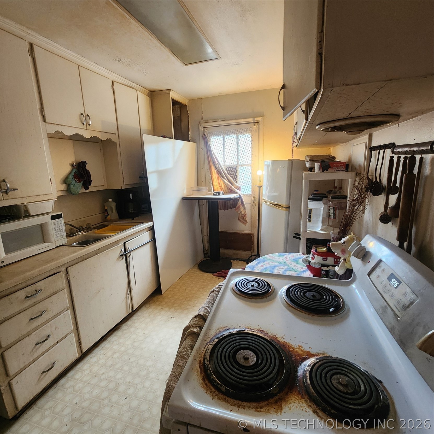 1012 Columbus Avenue Property Photo 12