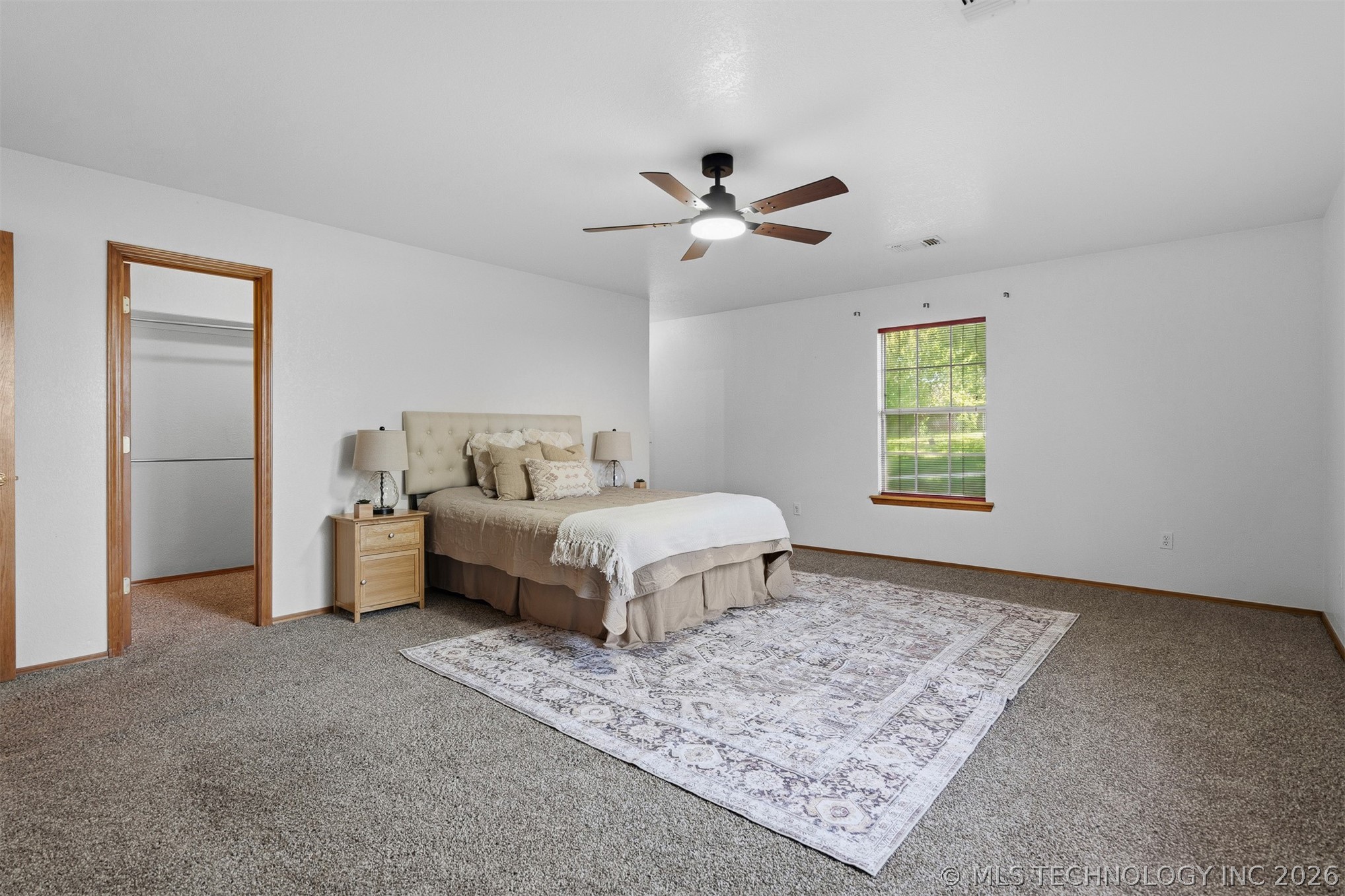 1922 S Plainview Property Photo 17
