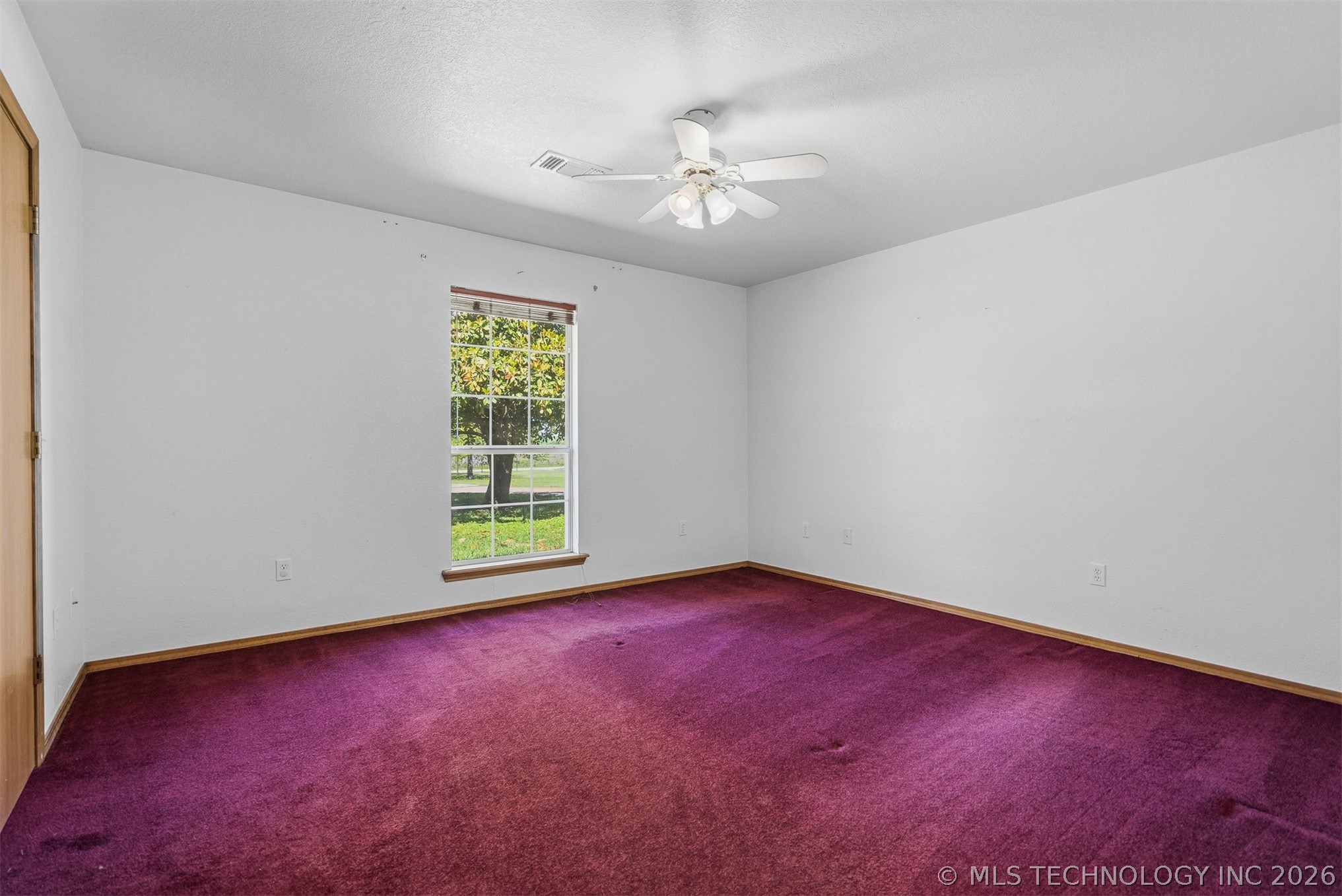 1922 S Plainview Property Photo 22