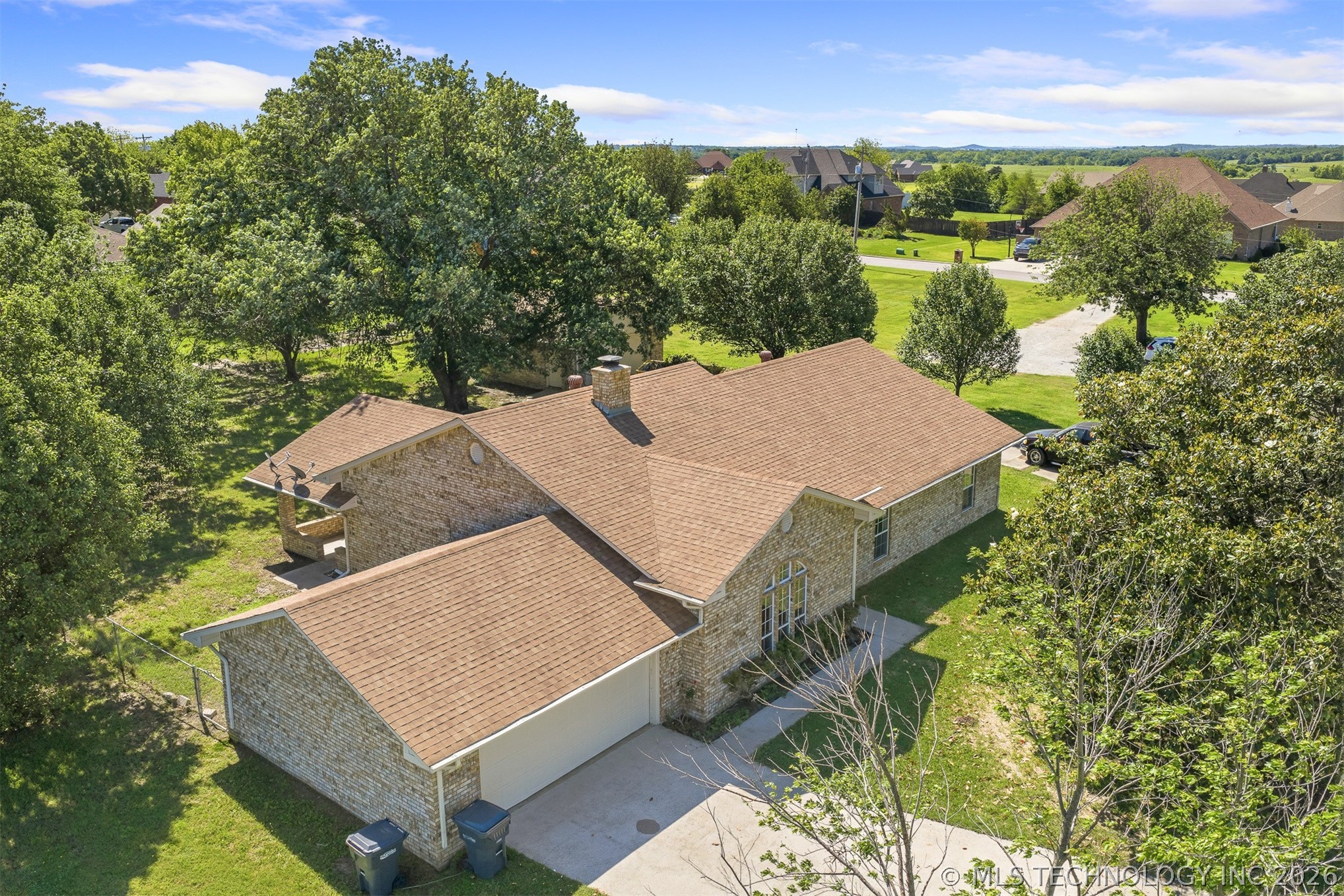 1922 S Plainview Property Photo 32