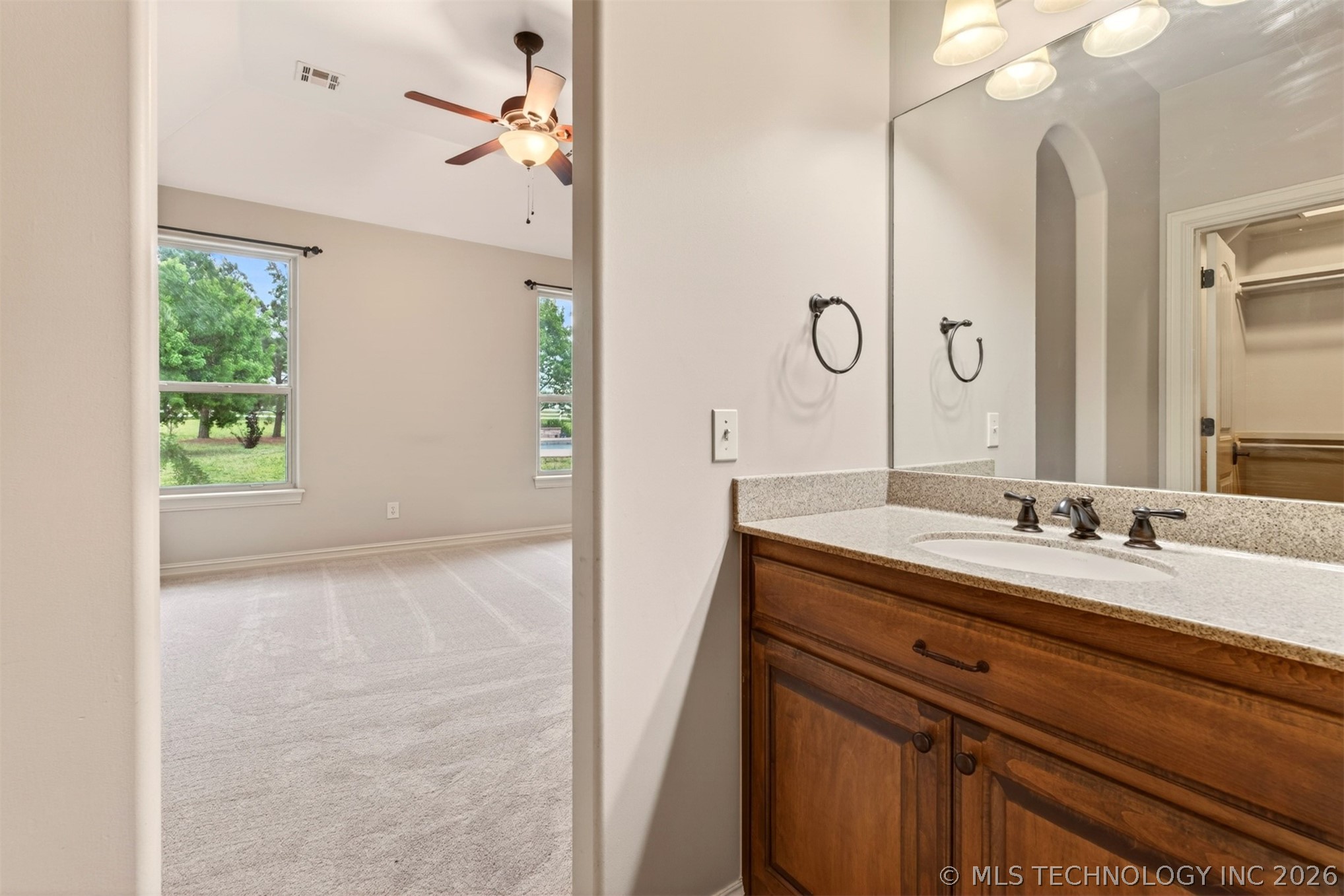 891 E 181st Street Property Photo 42