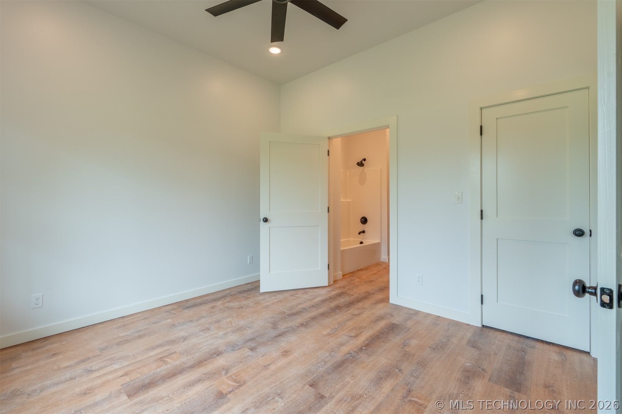 891 E 181st Street Property Photo 70