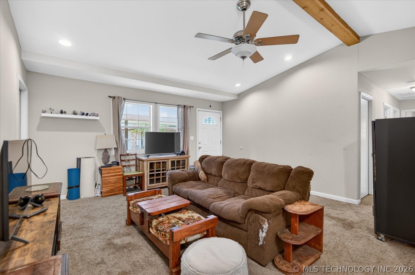 221 Spring Road Property Photo 9