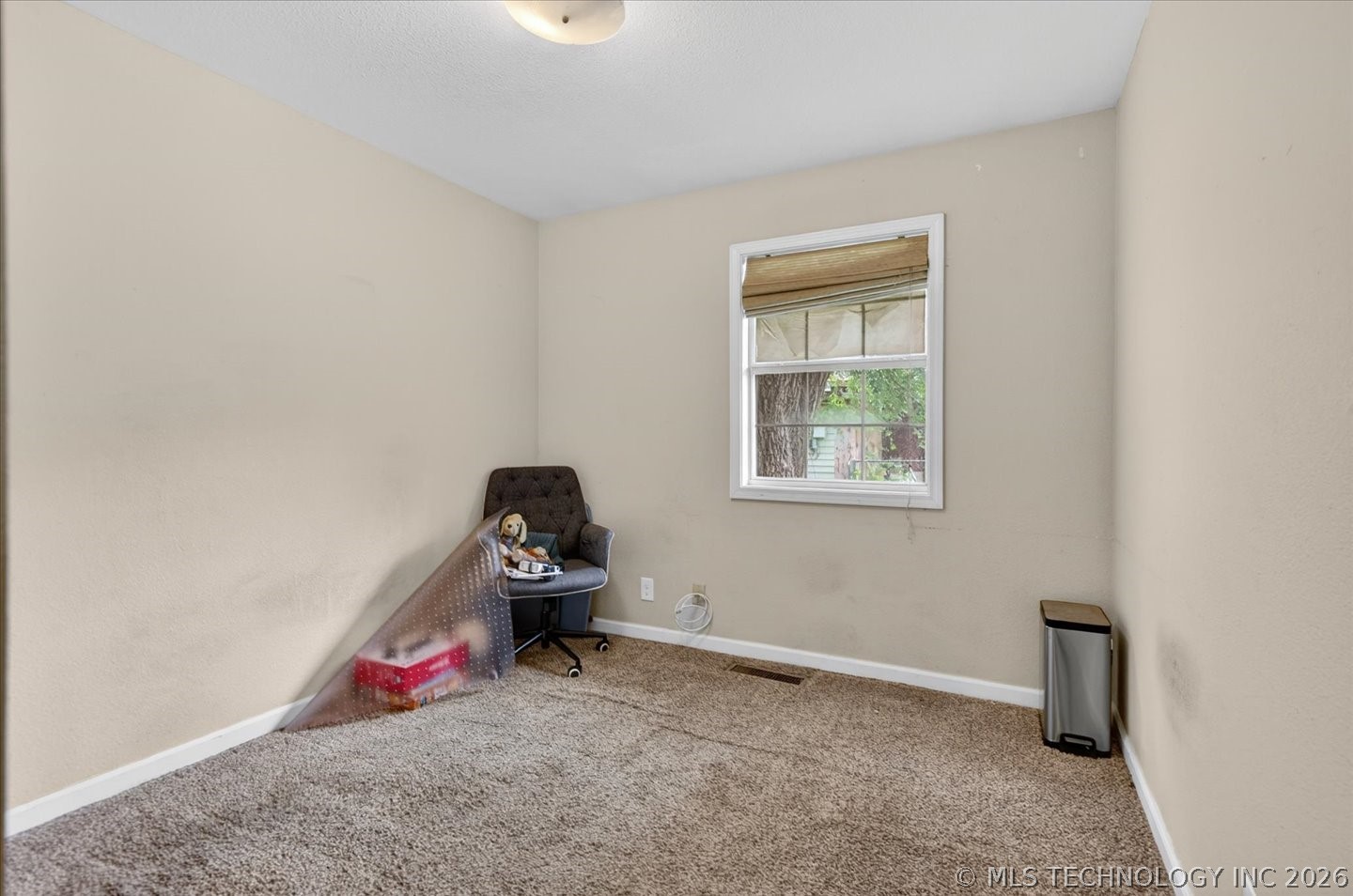 221 Spring Road Property Photo 13