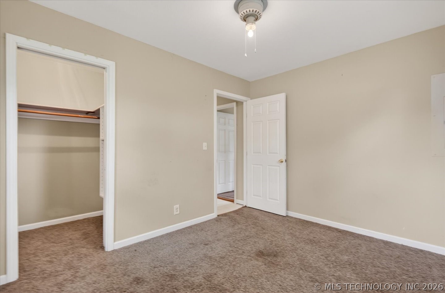 221 Spring Road Property Photo 18