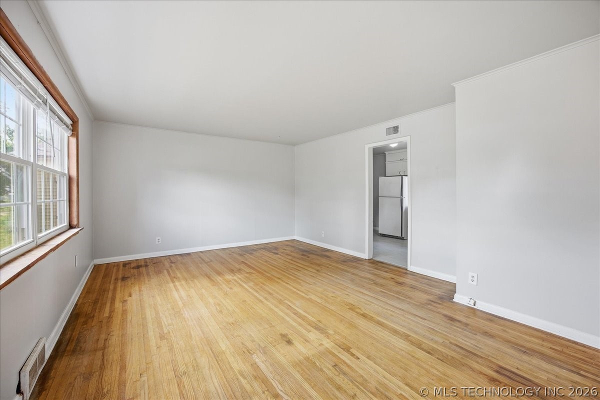 107 S 43rd West Avenue Property Photo 2
