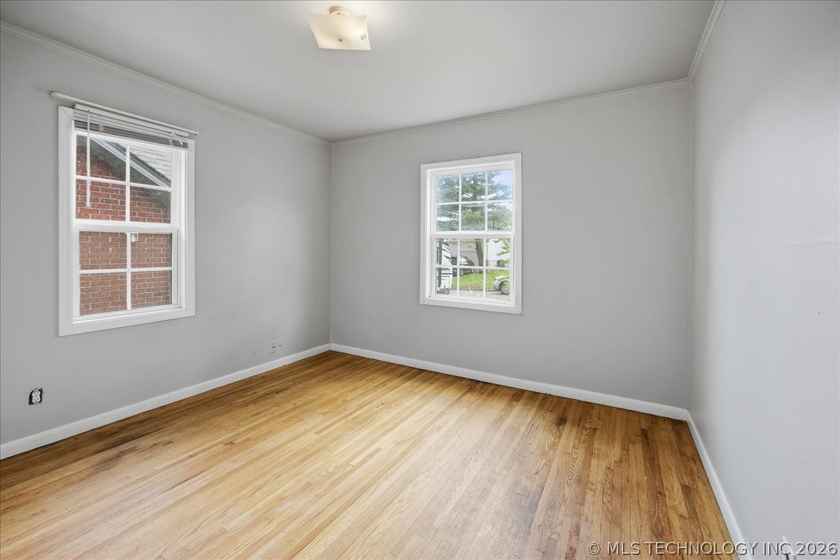107 S 43rd West Avenue Property Photo 8