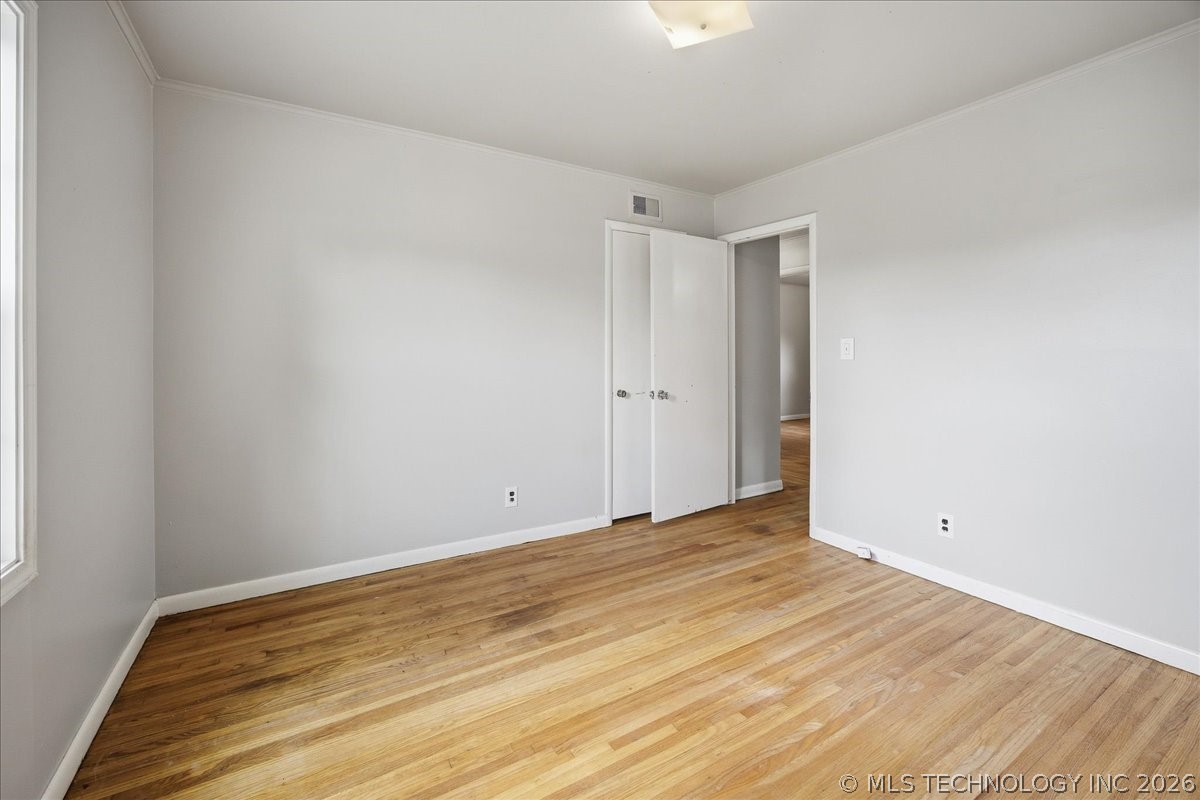 107 S 43rd West Avenue Property Photo 9