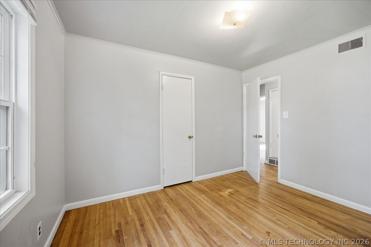 107 S 43rd West Avenue Property Photo 12