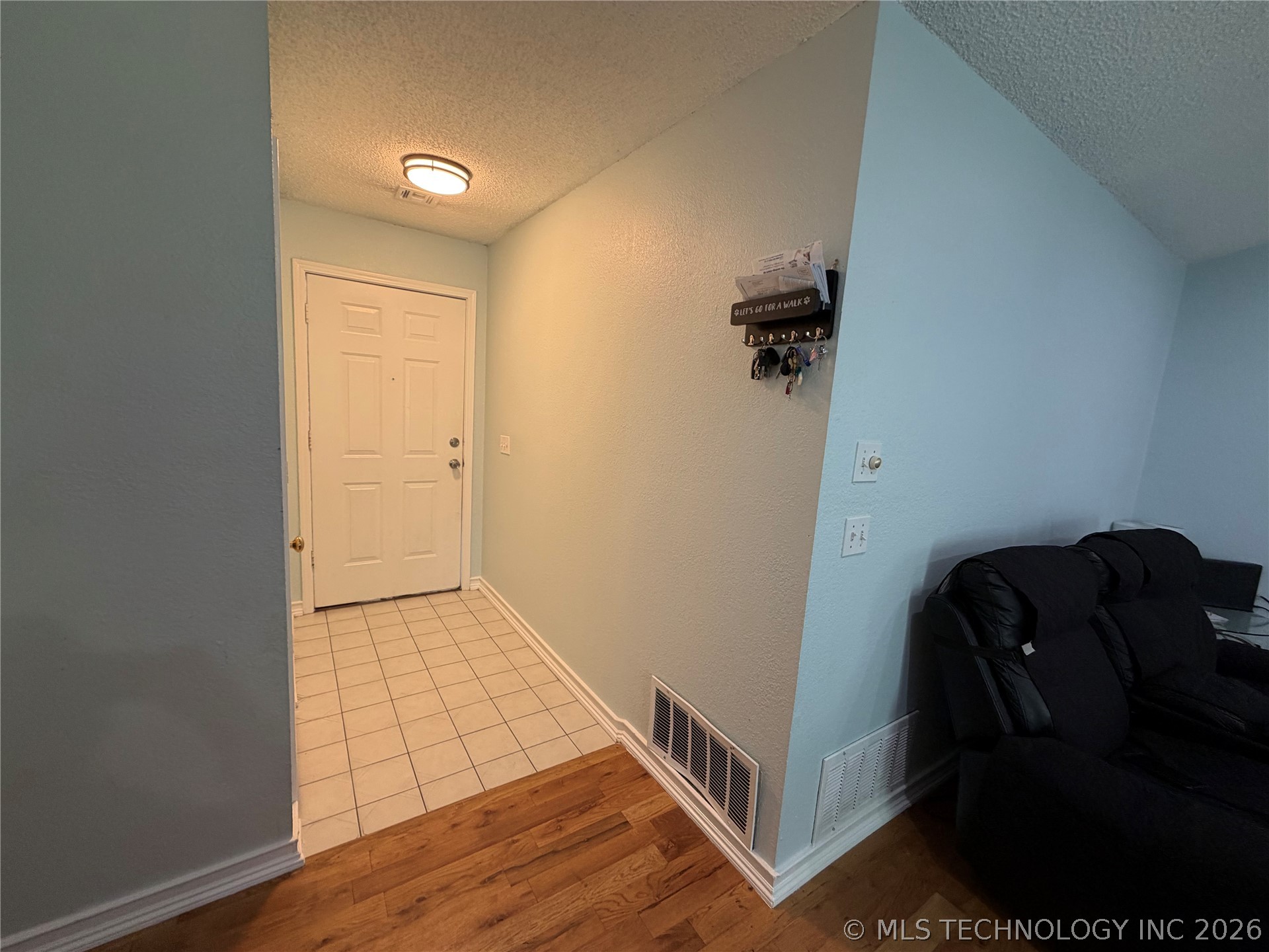12179 E 35th Street Property Photo 7