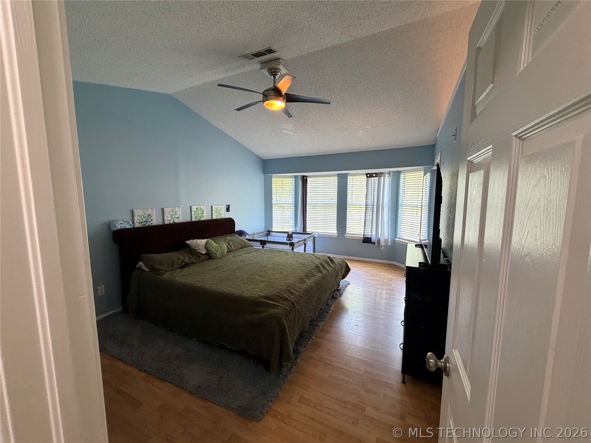12179 E 35th Street Property Photo 11