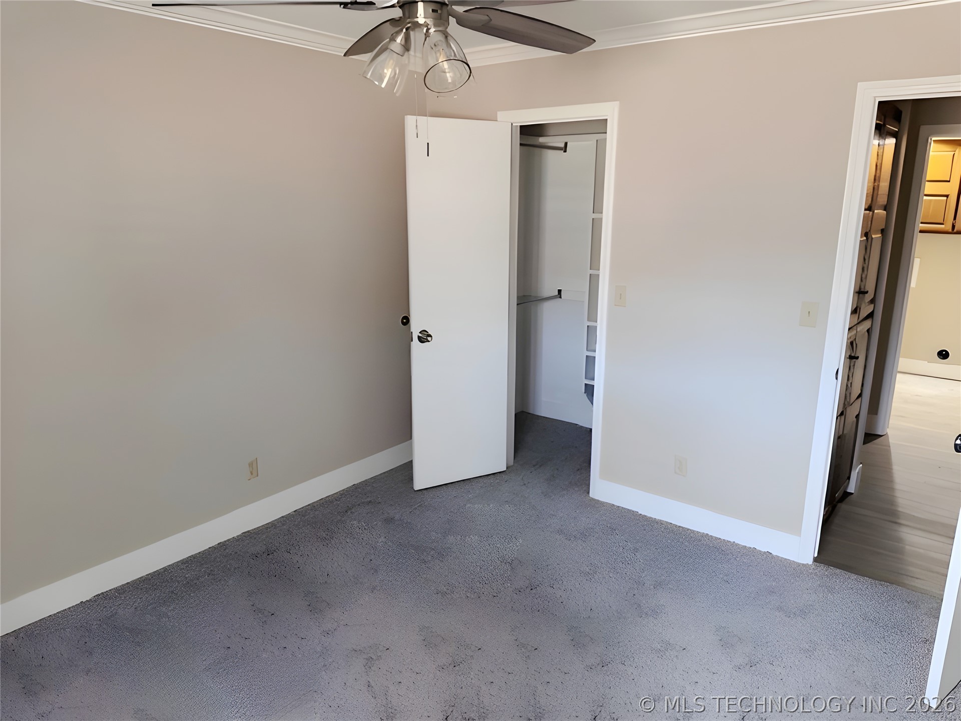 3610 Whippoorwill Lane Property Photo 6