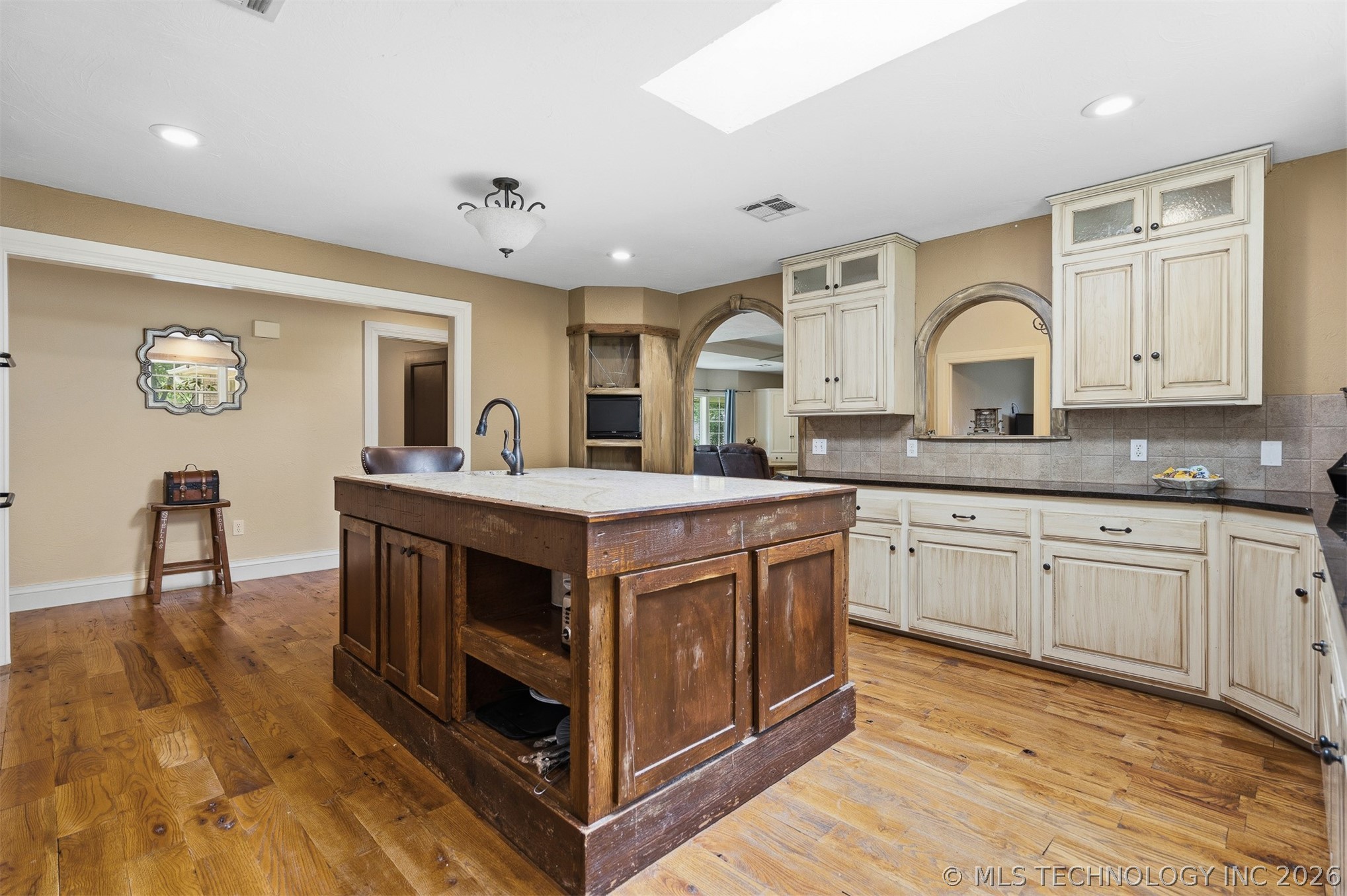 11567 Renick Property Photo 13