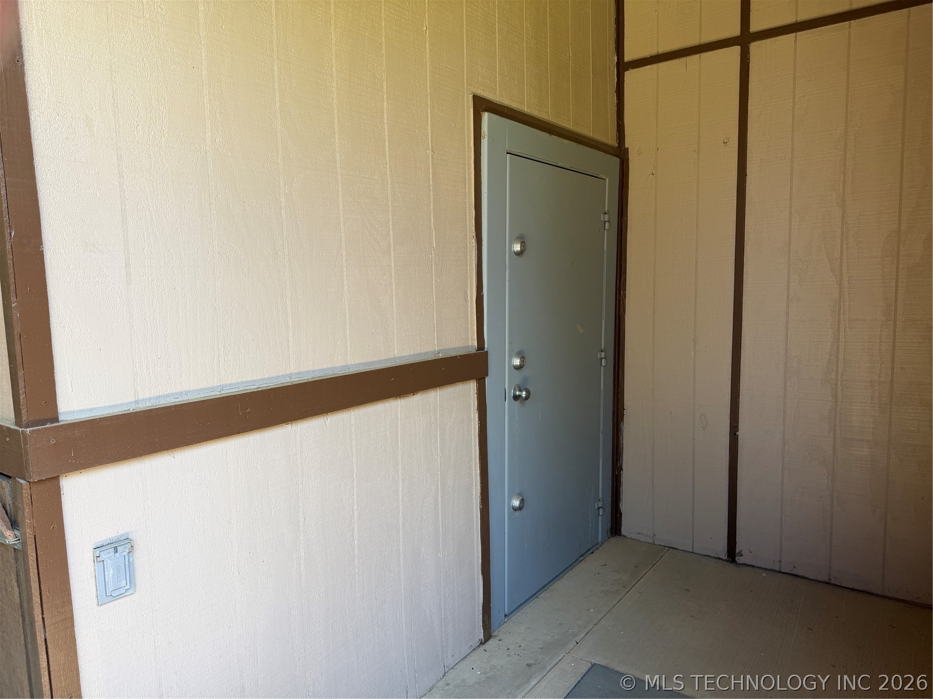 343 Timberline Drive Property Photo 14