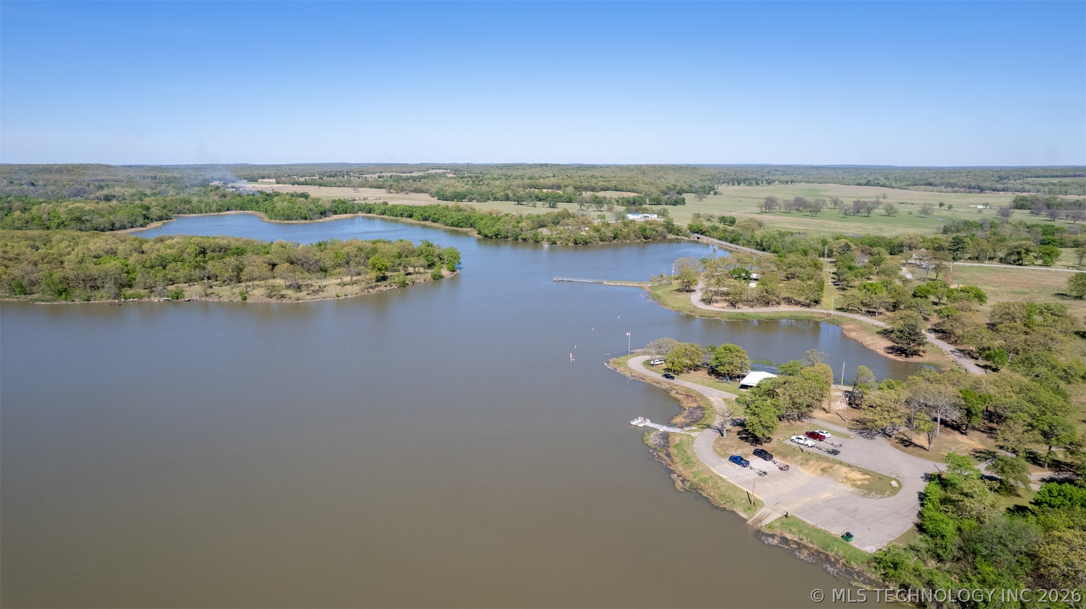 5 E 1180 Road Property Photo 3