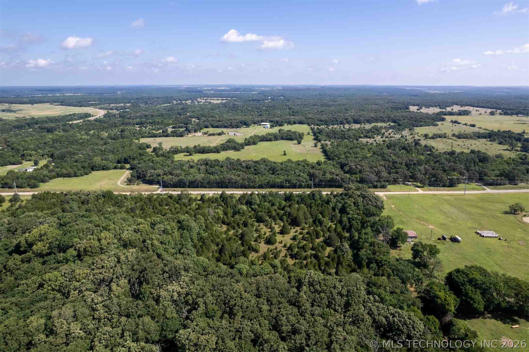 5 E 1180 Road Property Photo 8