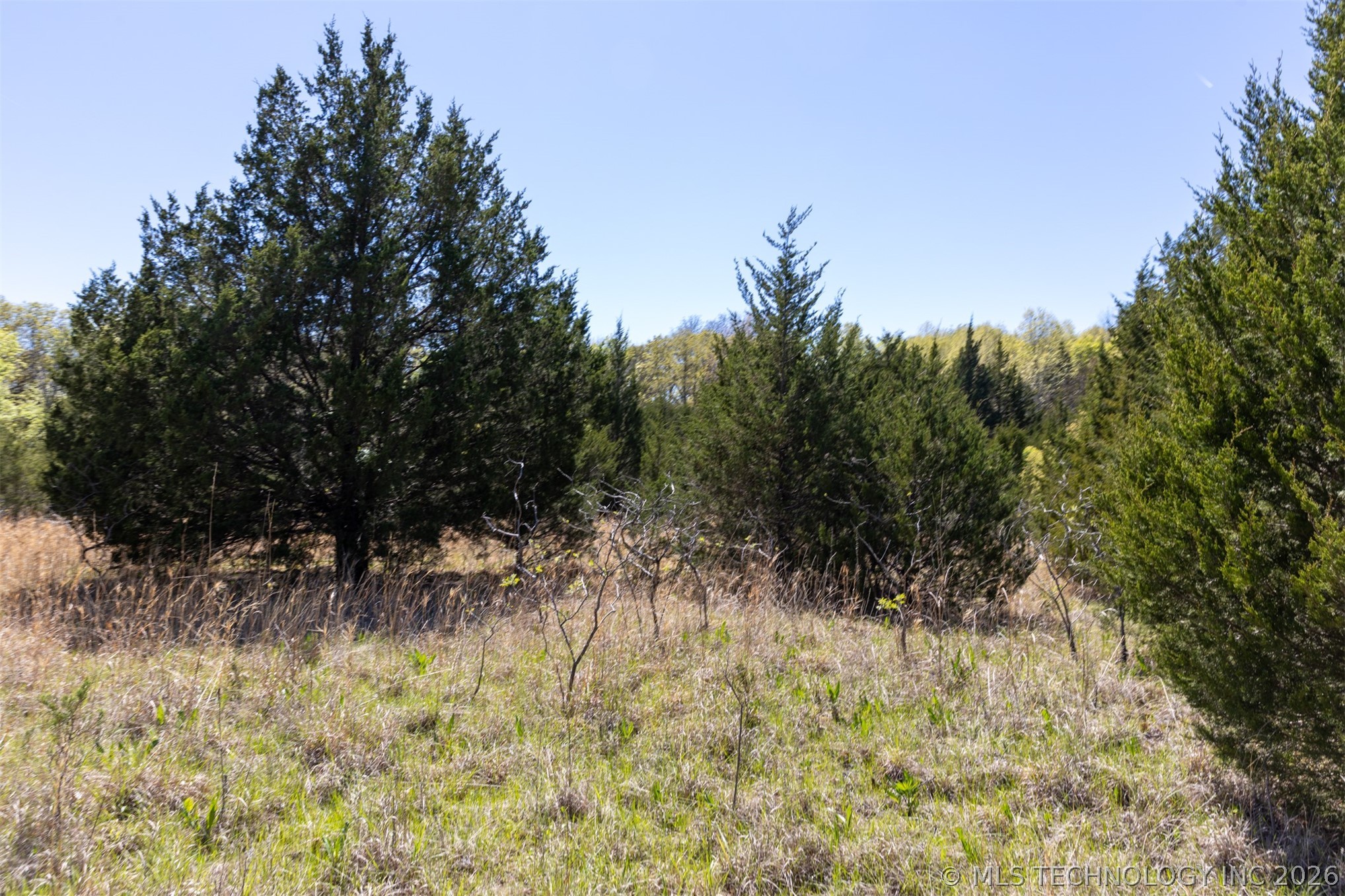 5 E 1180 Road Property Photo 14