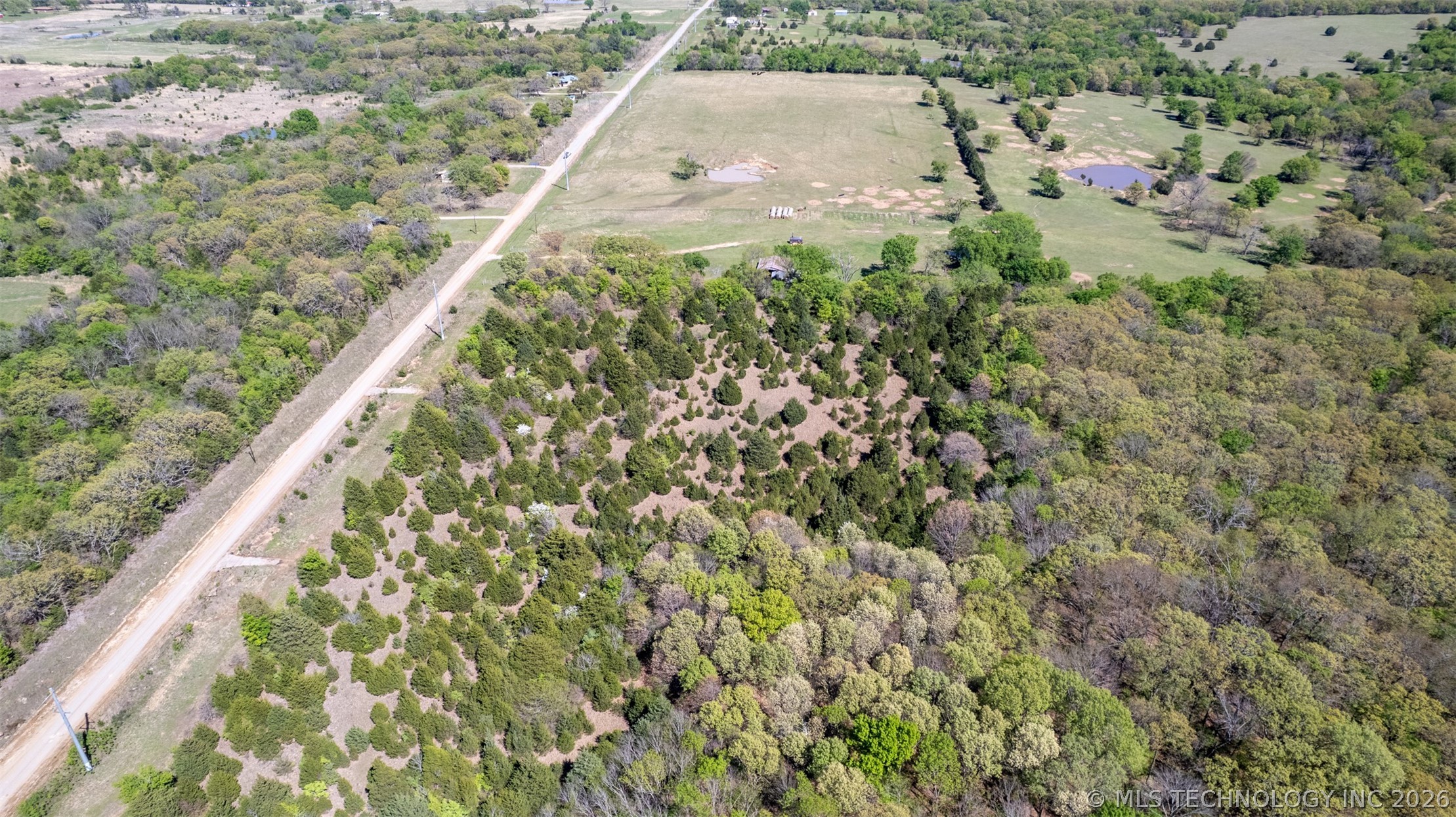 5 E 1180 Road Property Photo 29