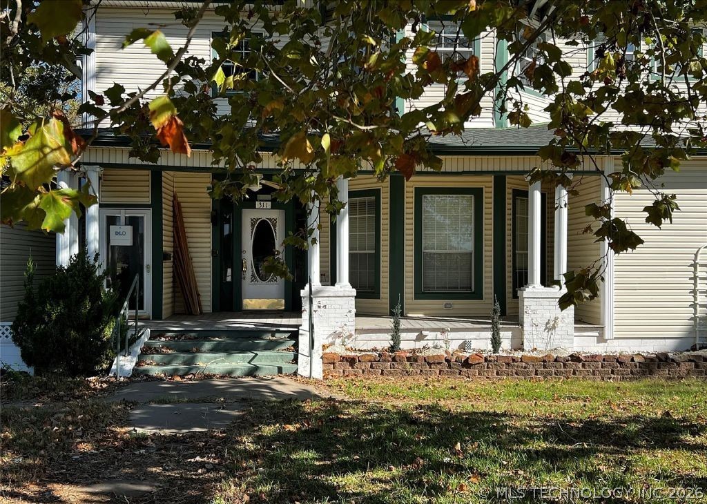 311 E A Street Property Photo 2