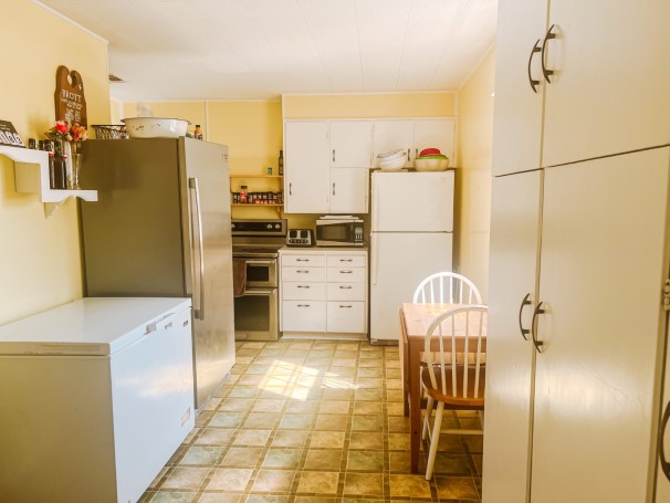 311 E A Street Property Photo 18