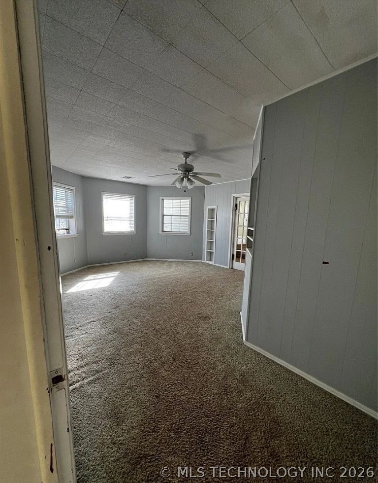 311 E A Street Property Photo 44