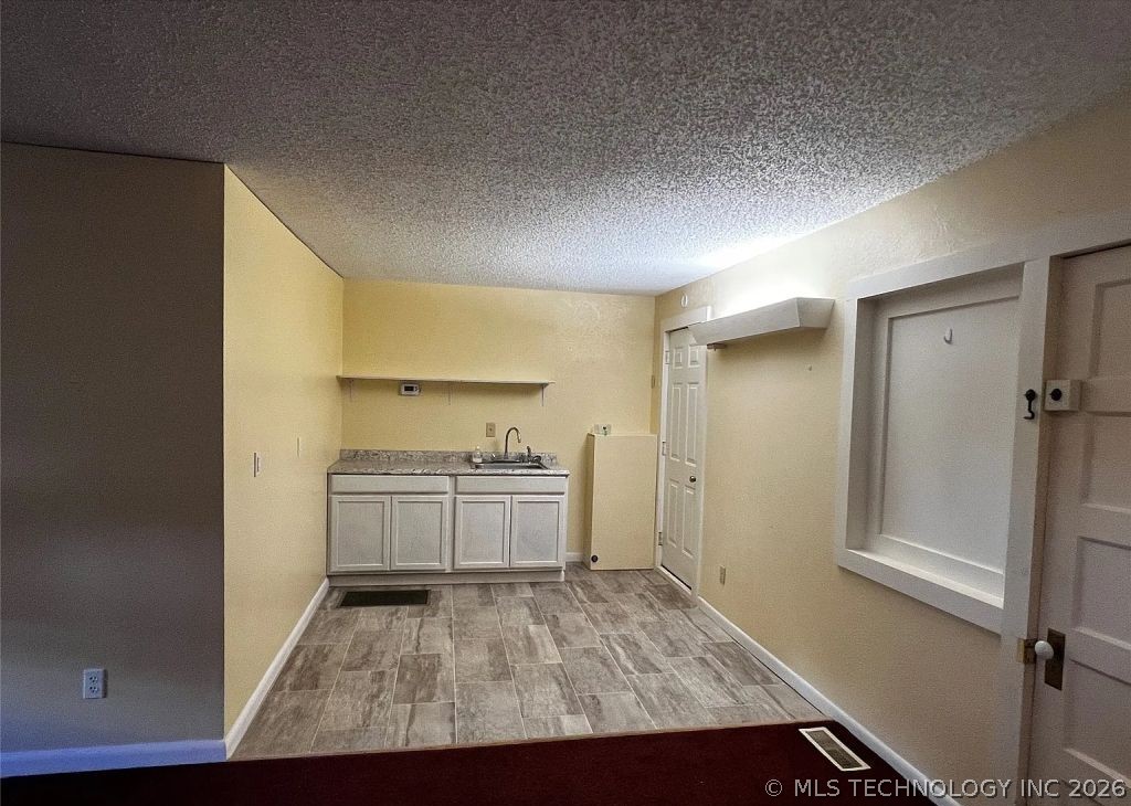 311 E A Street Property Photo 61