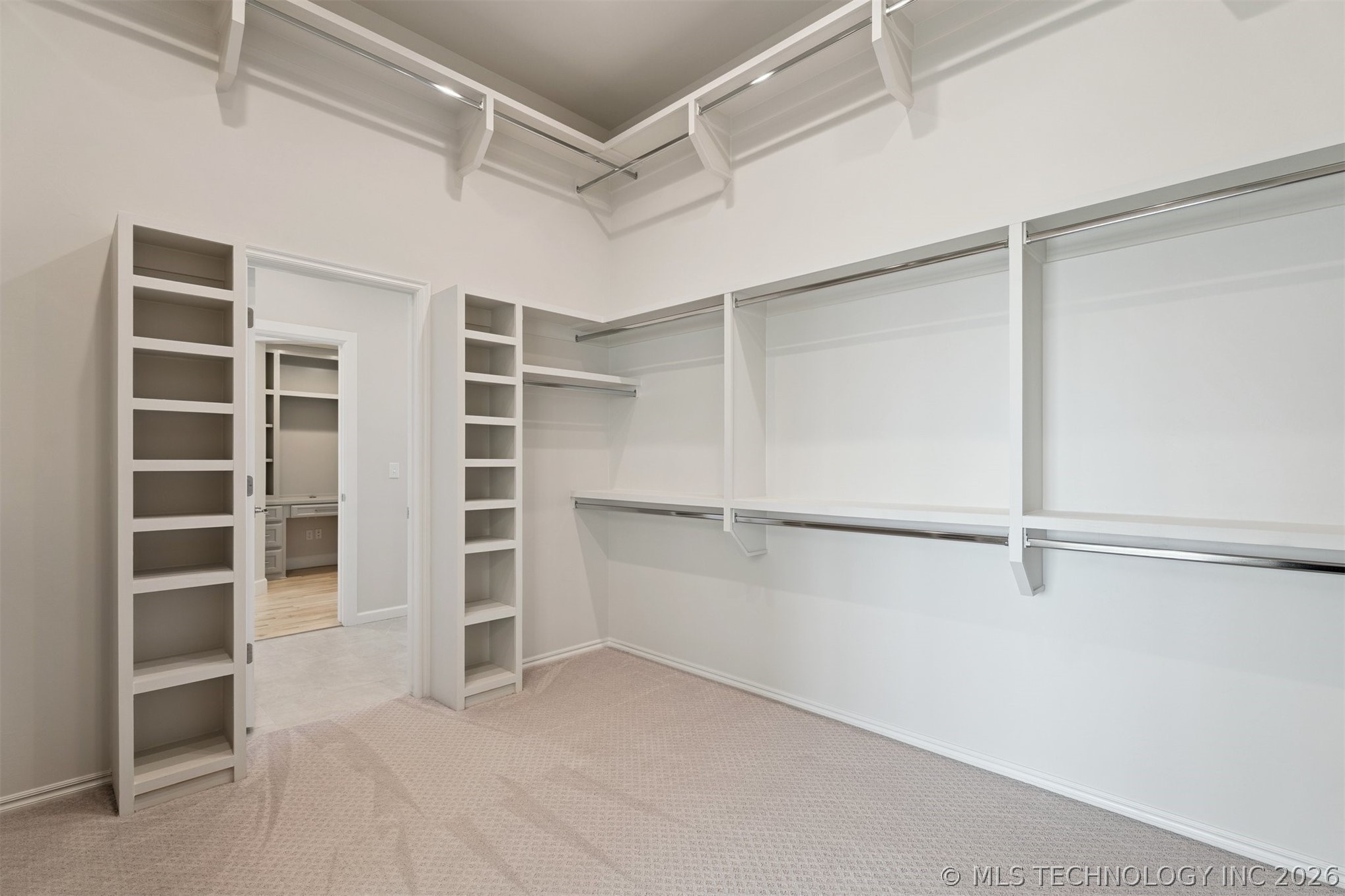 5502 E 175th Street S Property Photo 46