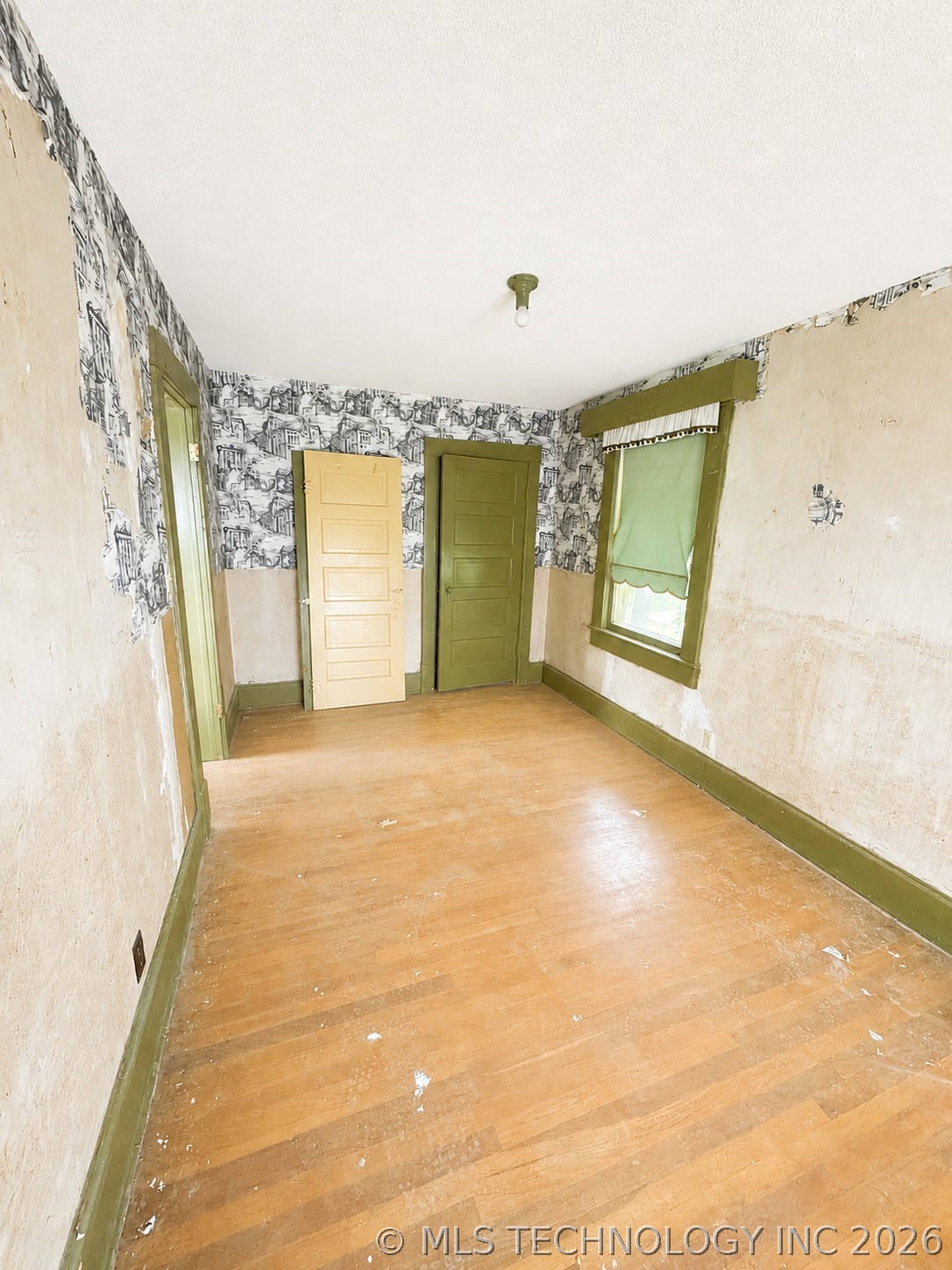 206 Comanche Street Property Photo 13