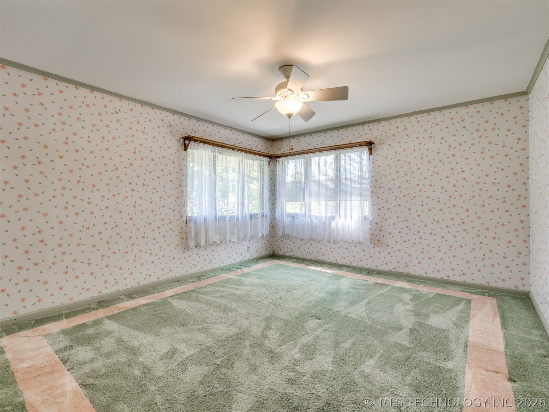 1420 E Fairview Avenue Property Photo 45