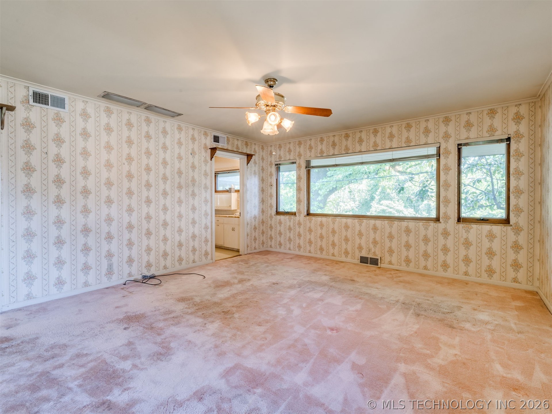 1420 E Fairview Avenue Property Photo 52