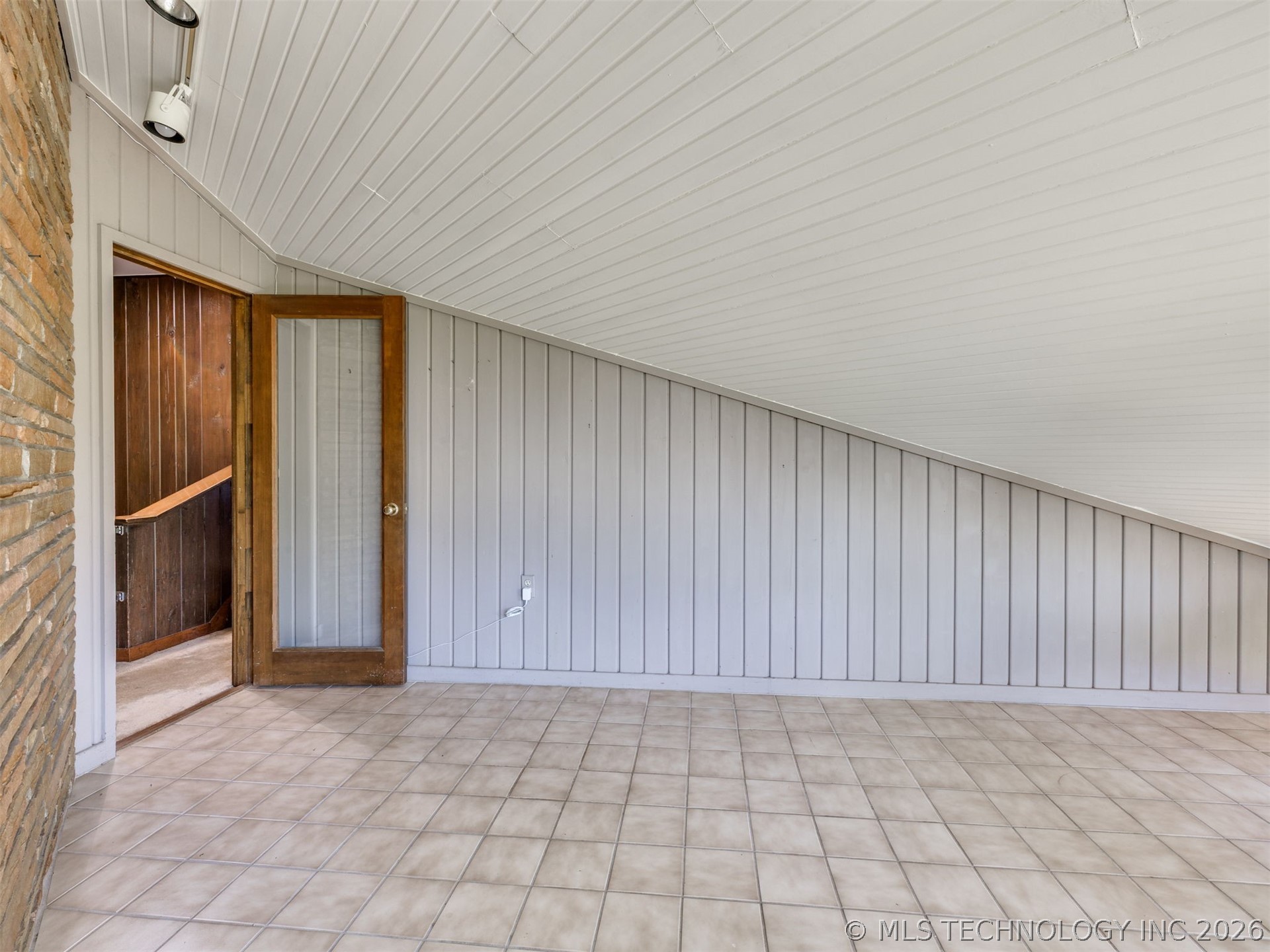 1420 E Fairview Avenue Property Photo 58