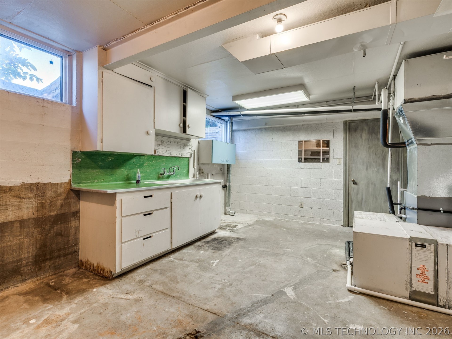 1420 E Fairview Avenue Property Photo 75