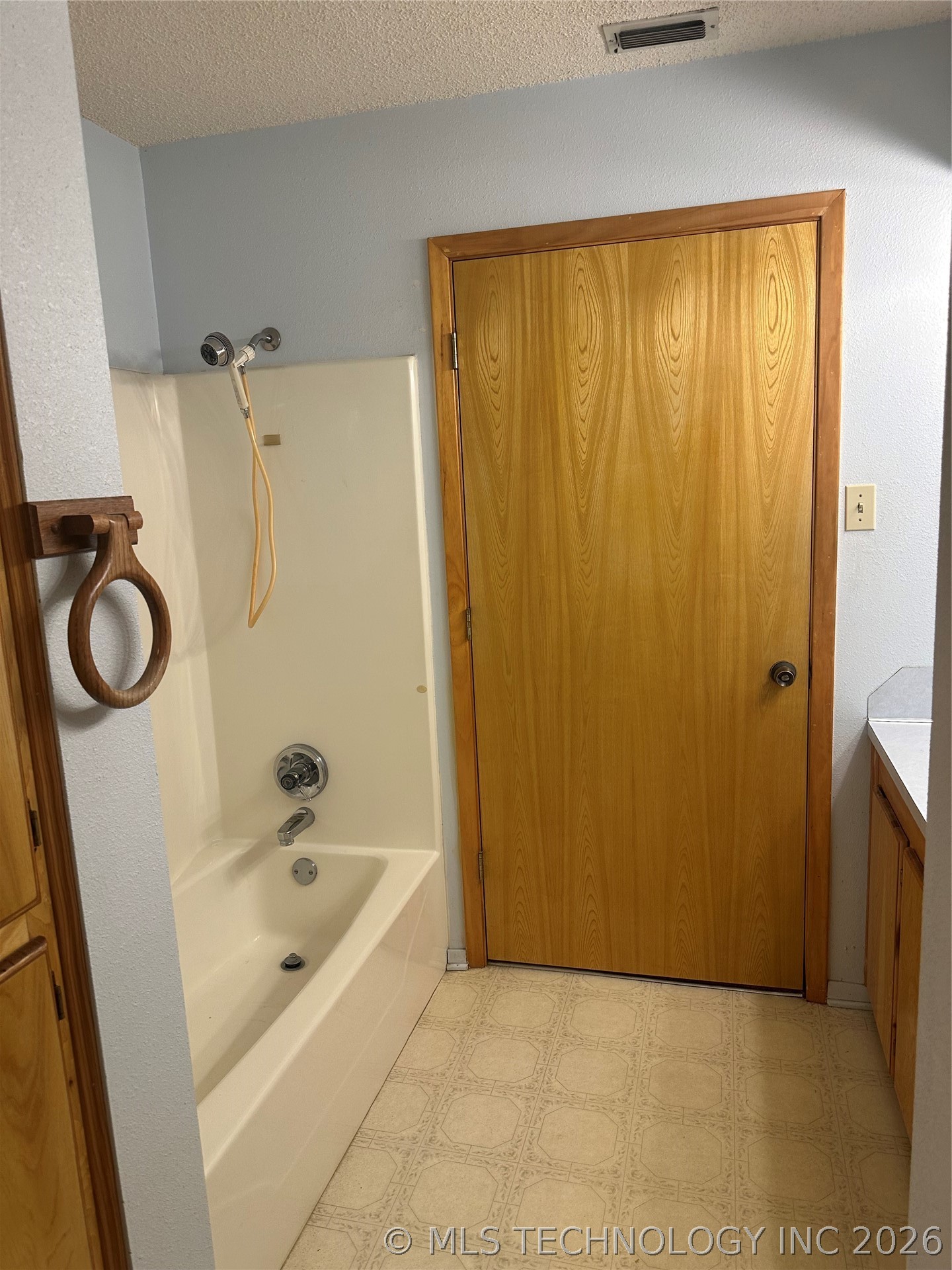 122 Shawna Property Photo 19