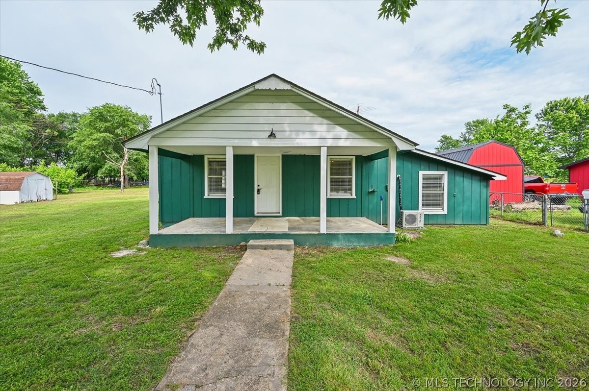 71153 S 4737 Road Property Photo 1