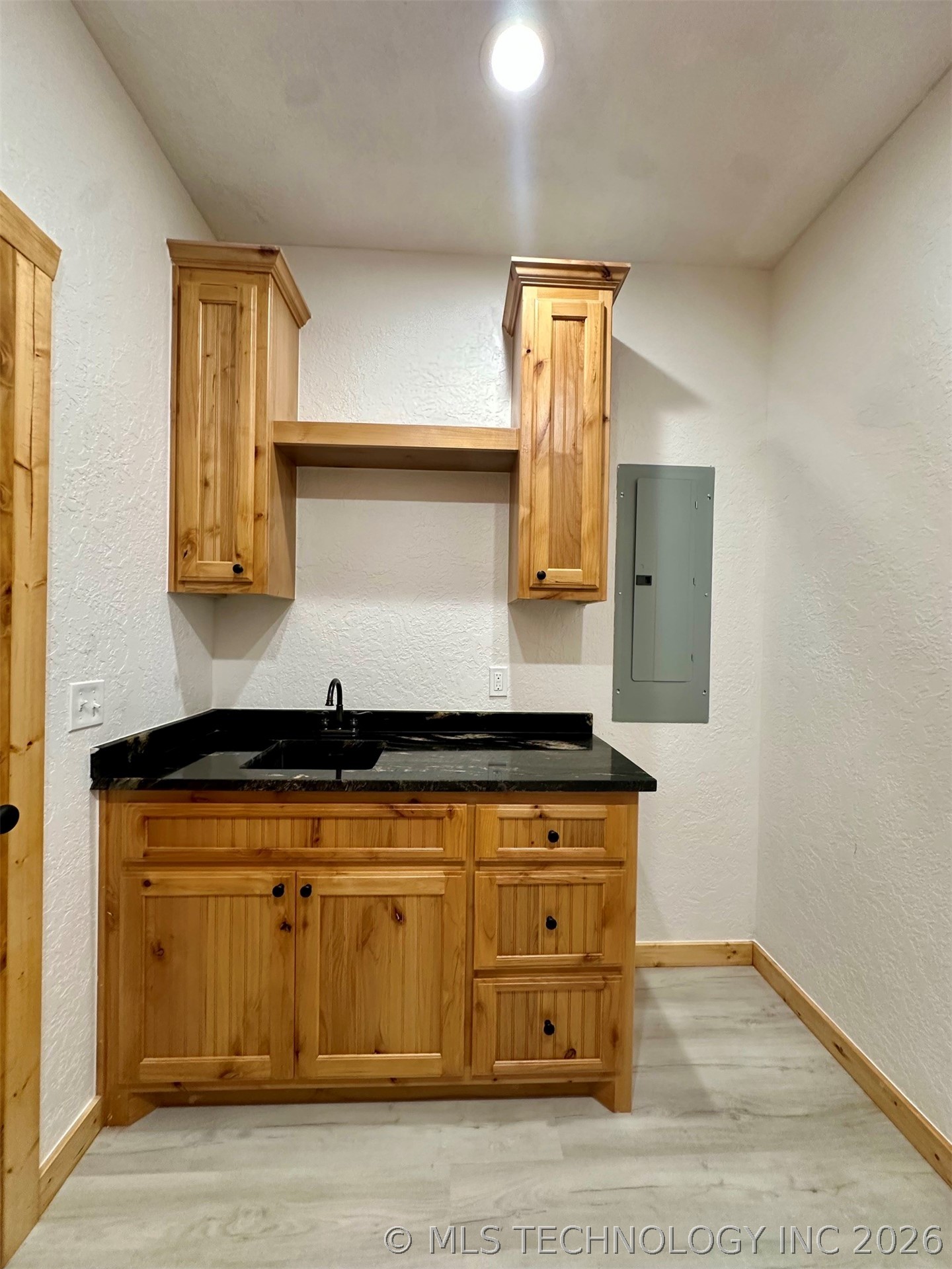 11792 Xander Lane Property Photo 9