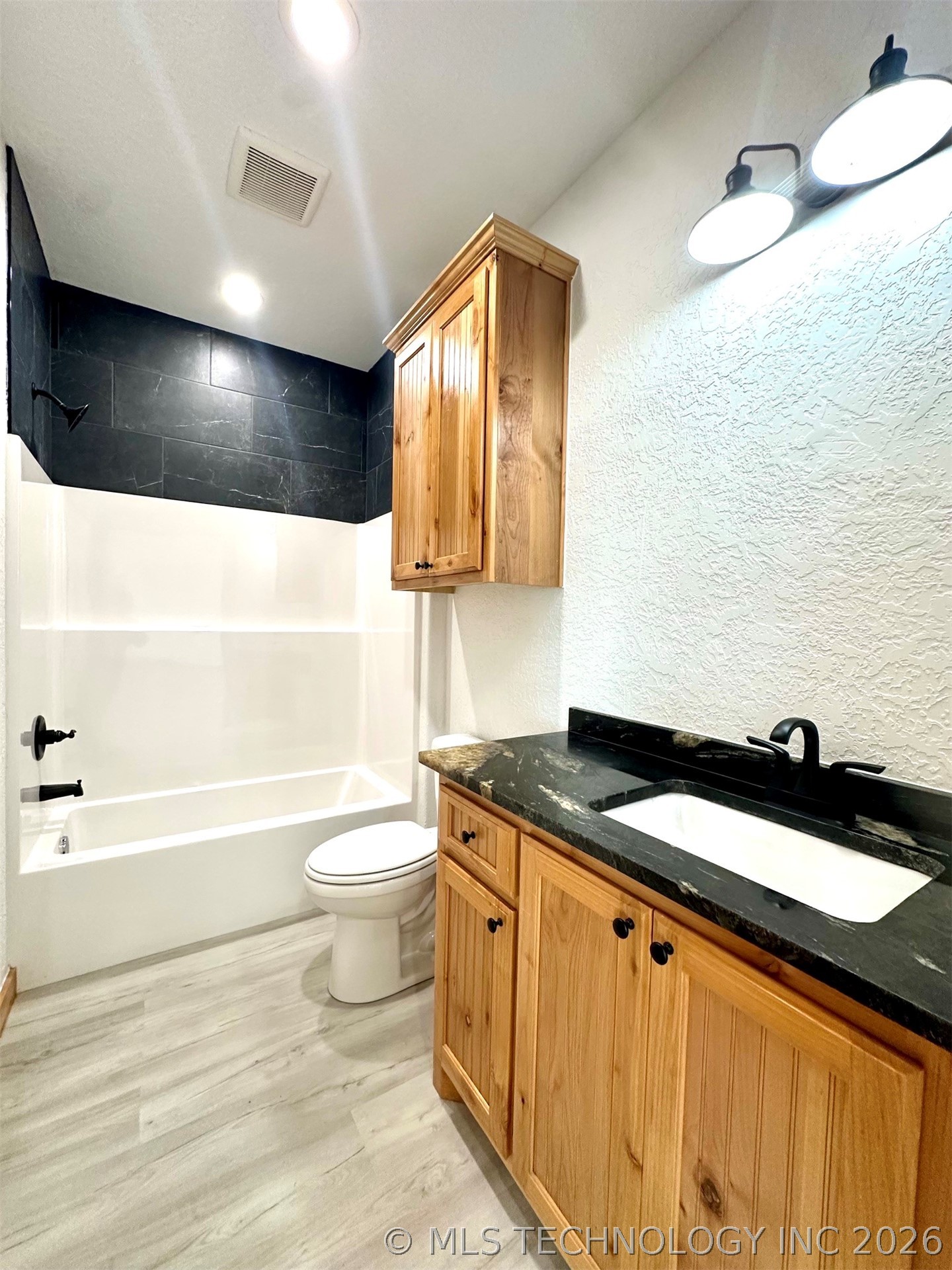 11792 Xander Lane Property Photo 20