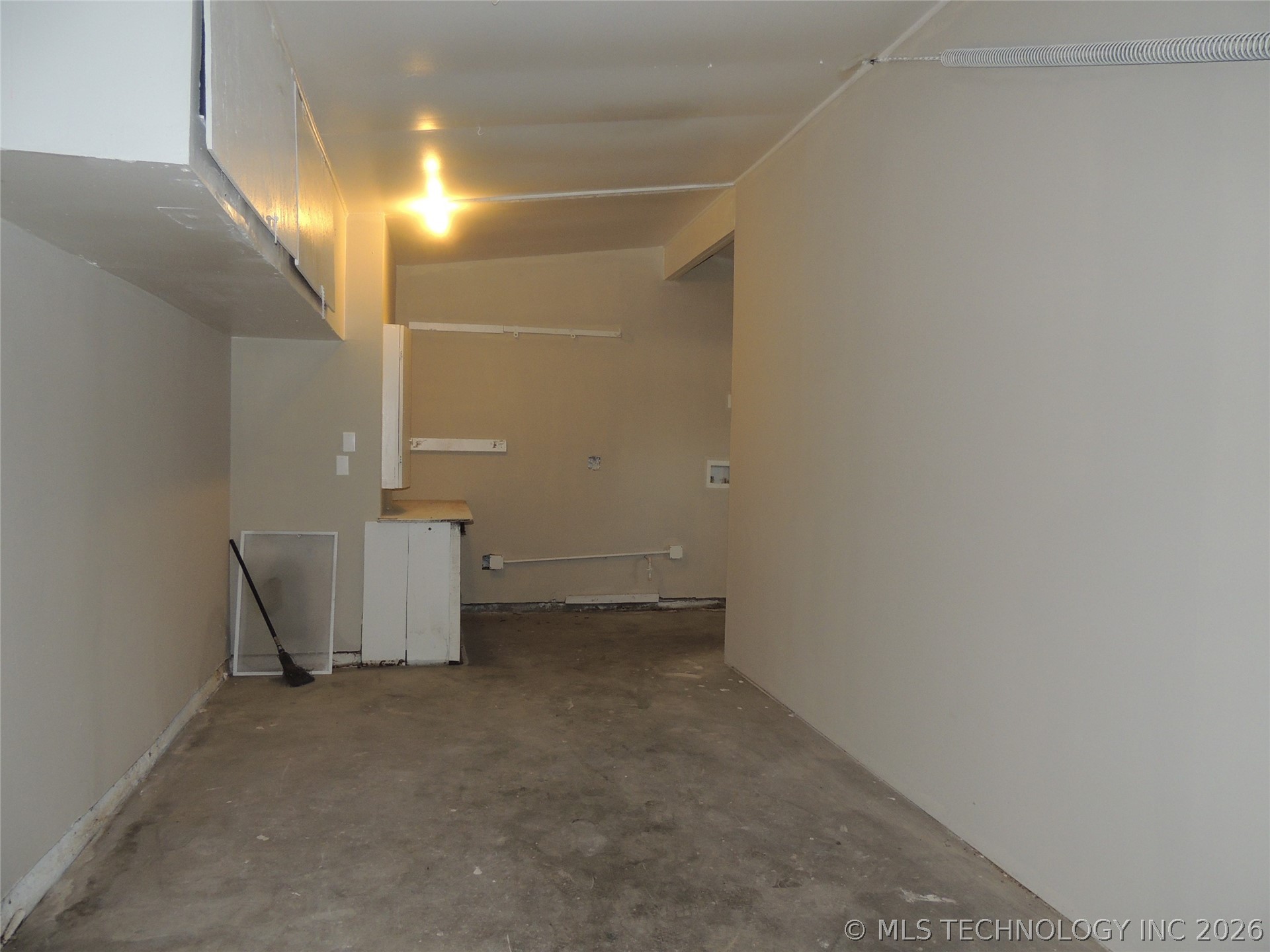 6552 E 27th Place Property Photo 15