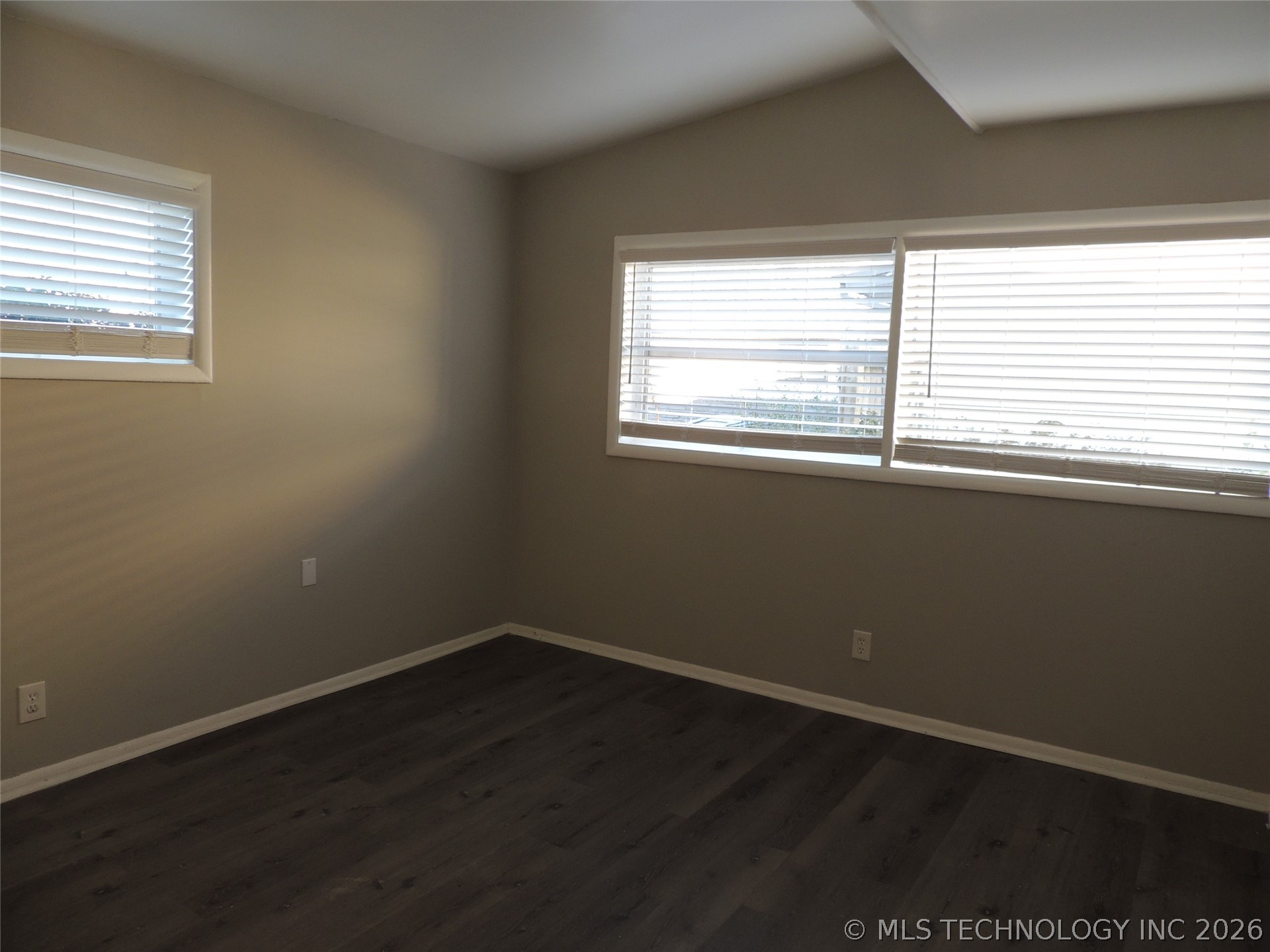 6552 E 27th Place Property Photo 23