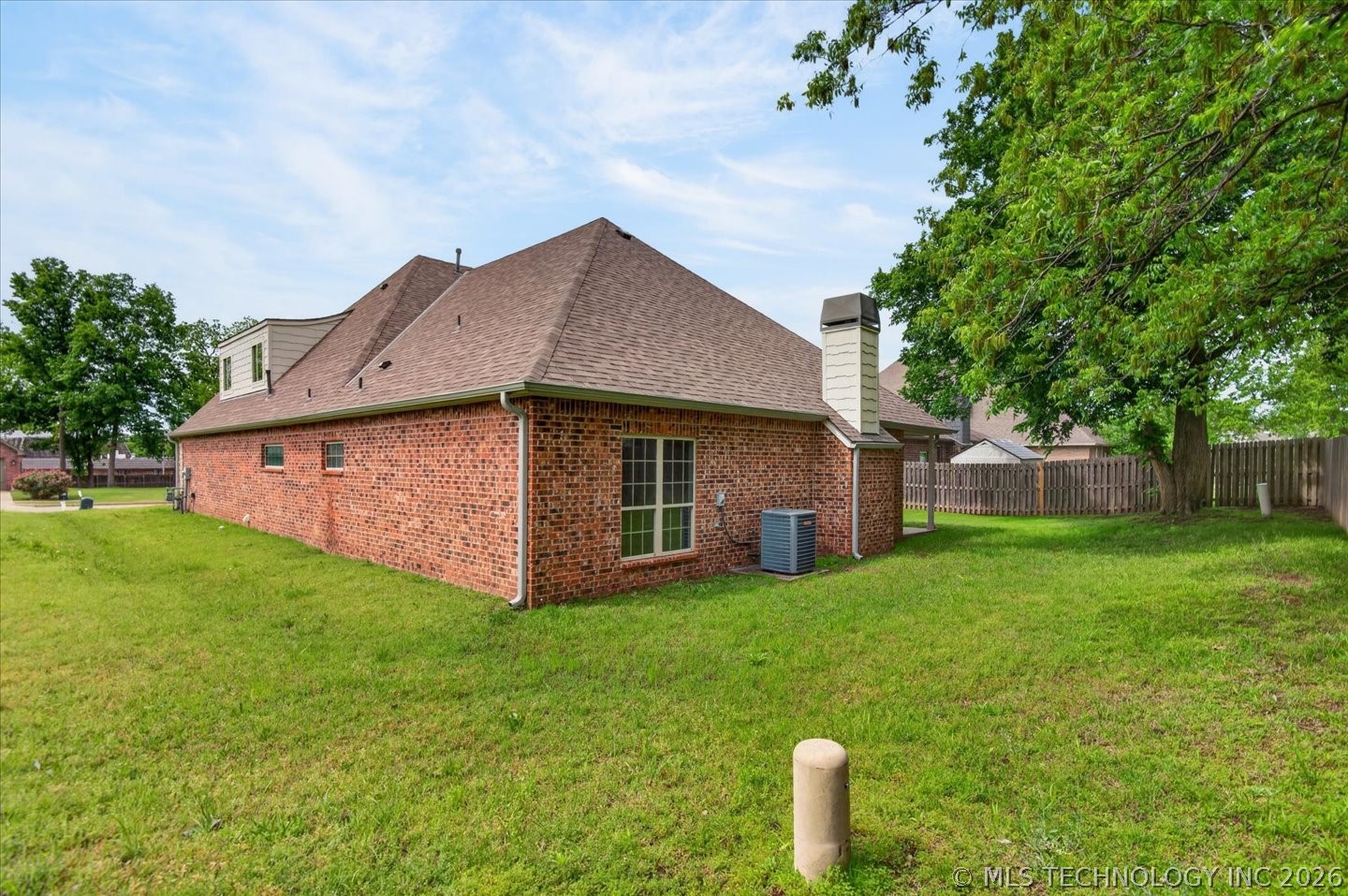 3224 Boardwalk Court Property Photo 46