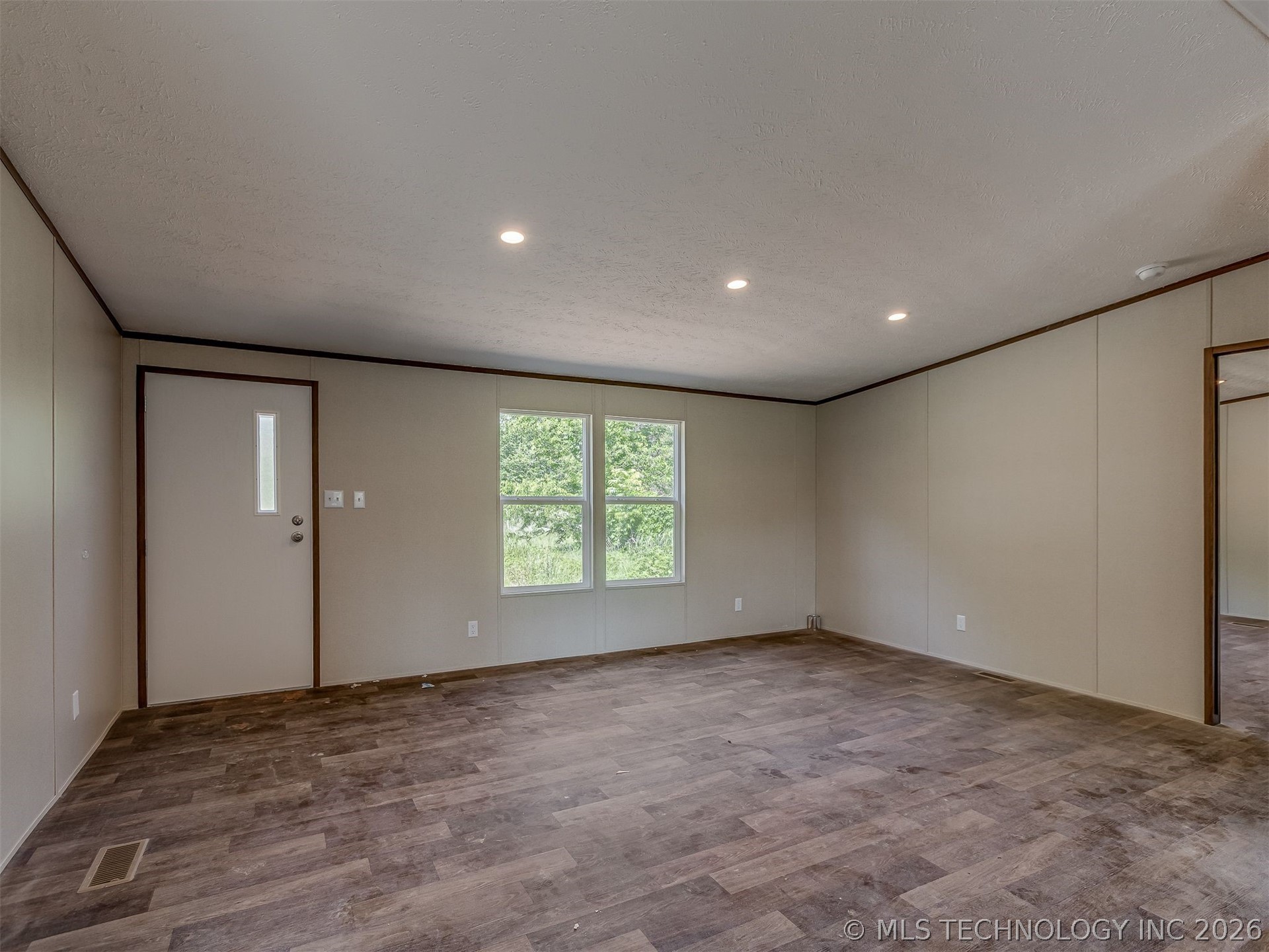8788 Highway 77 N Property Photo 9
