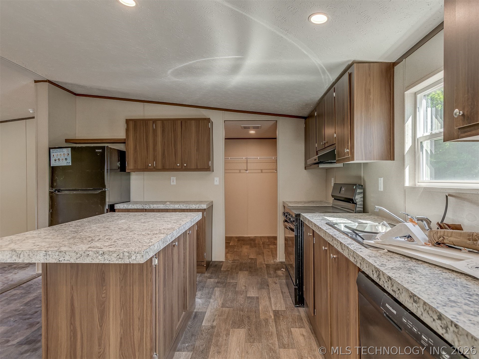 8788 Highway 77 N Property Photo 13