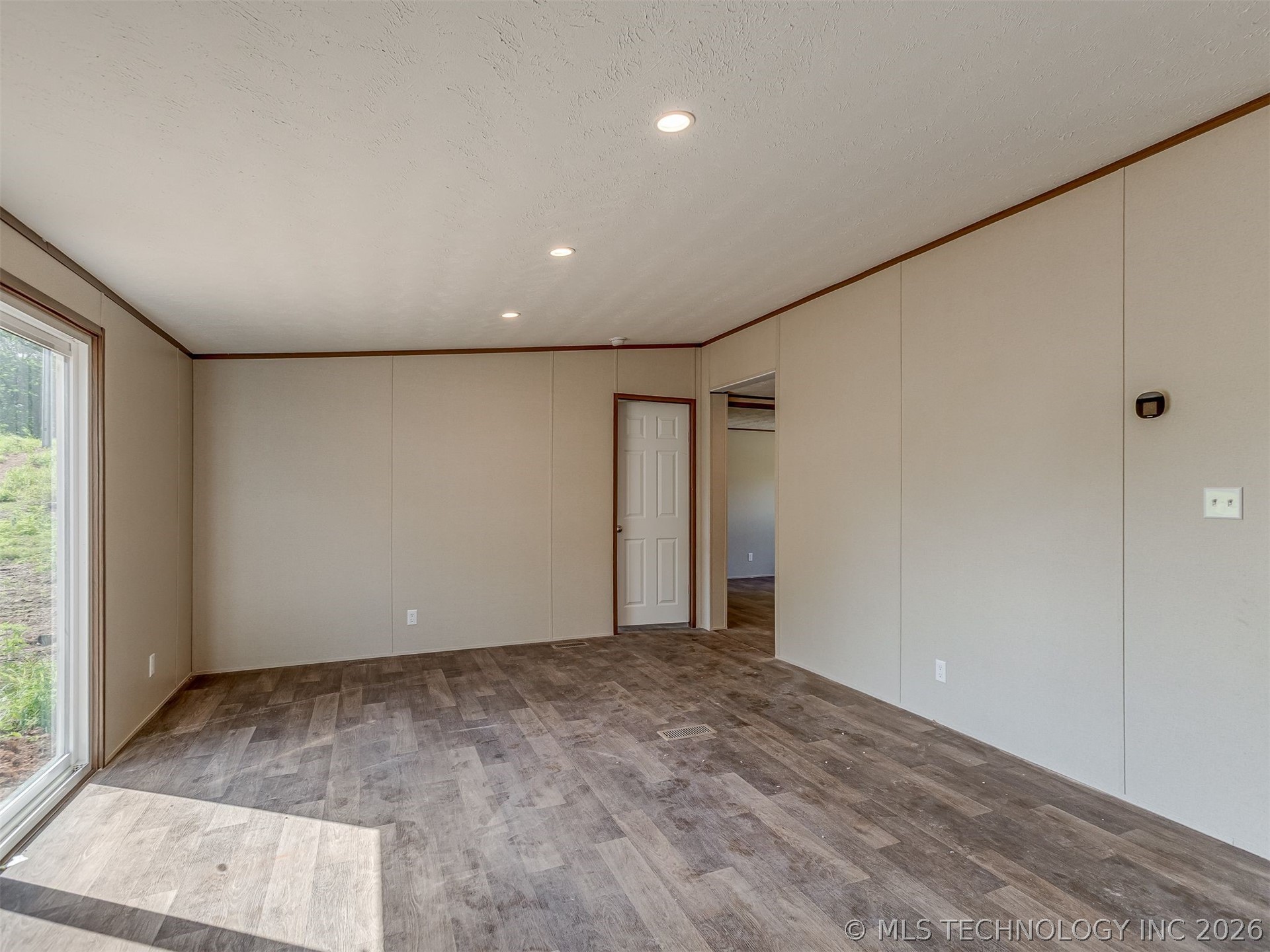 8788 Highway 77 N Property Photo 16