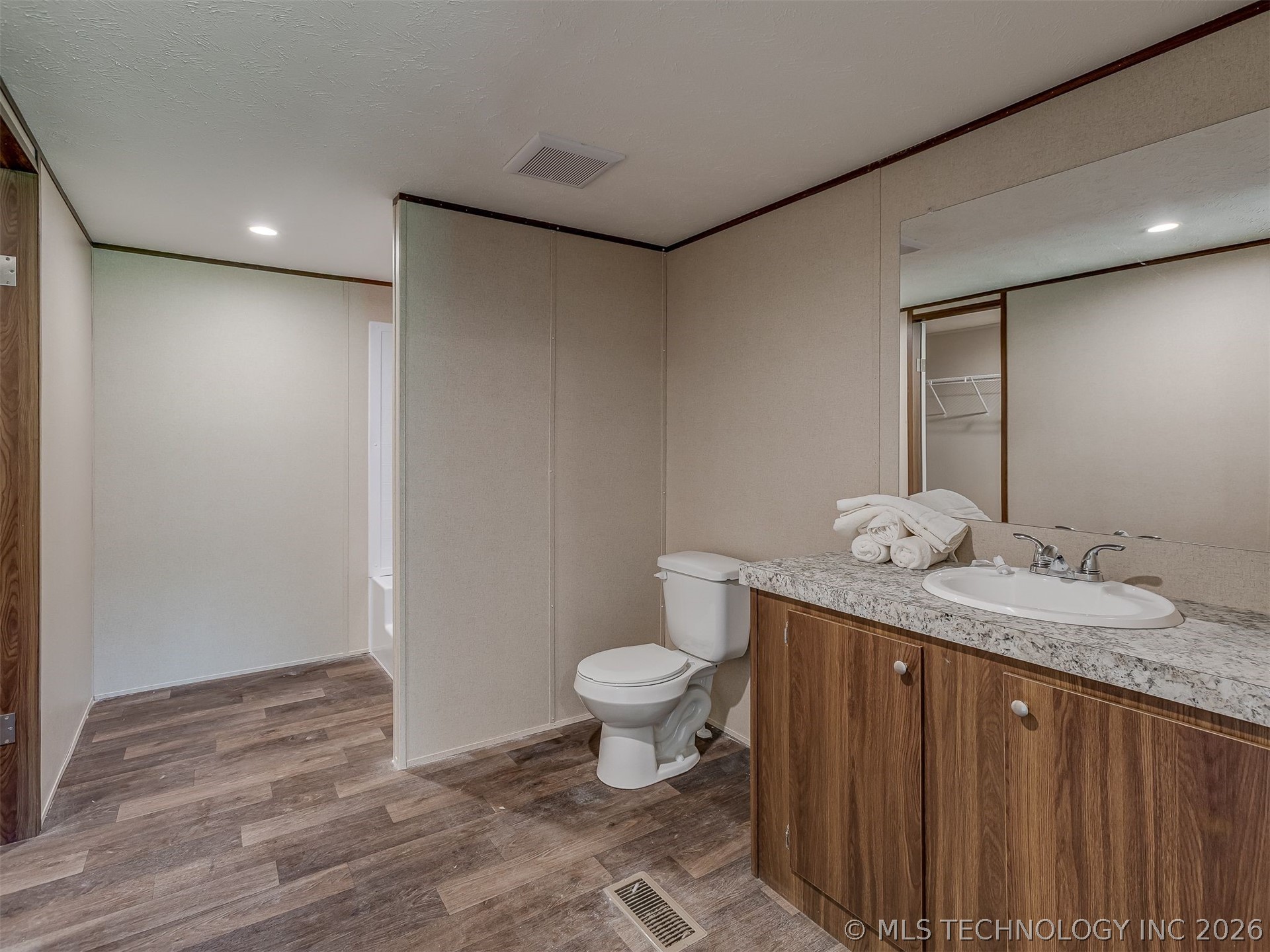 8788 Highway 77 N Property Photo 23