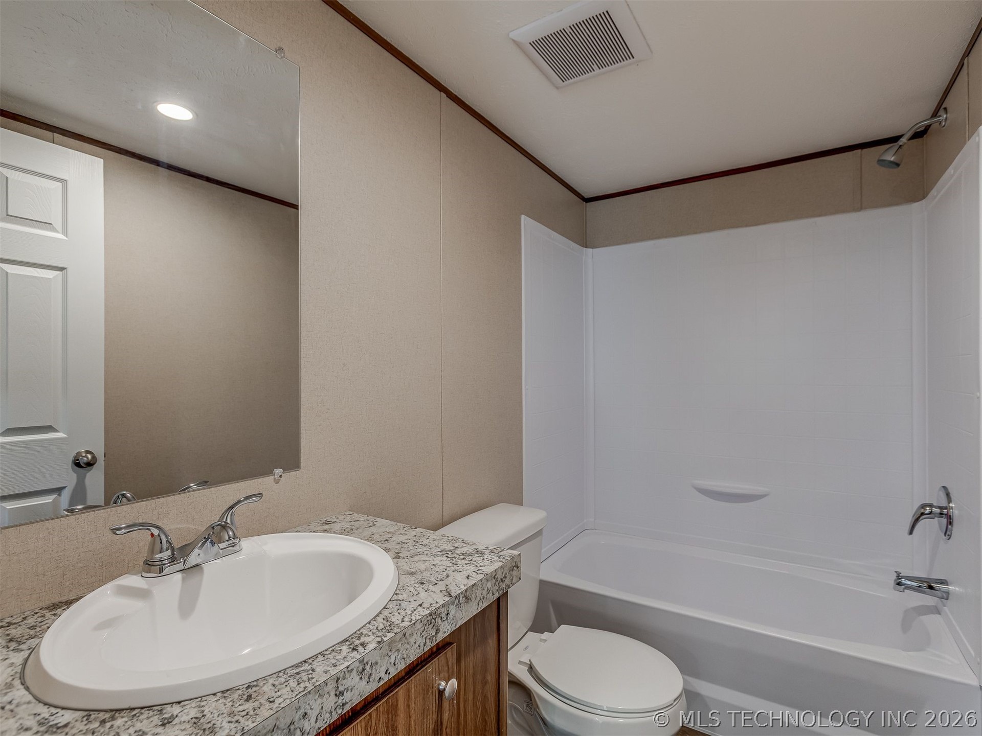 8788 Highway 77 N Property Photo 34