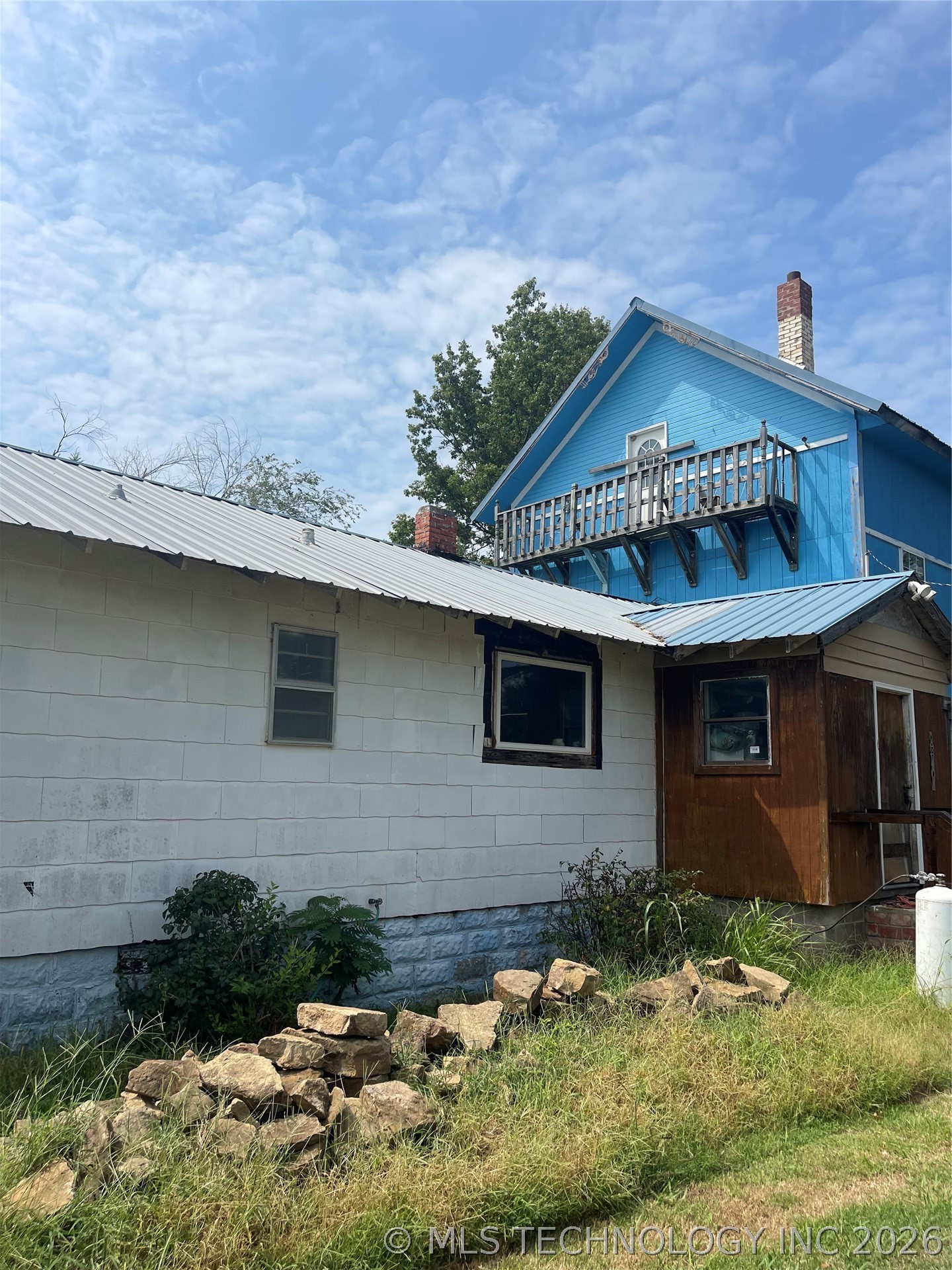 3714 E Eseco Property Photo 5