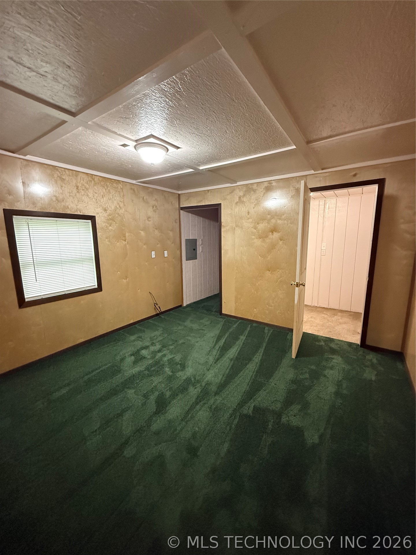 1202 W Division Street Property Photo 16