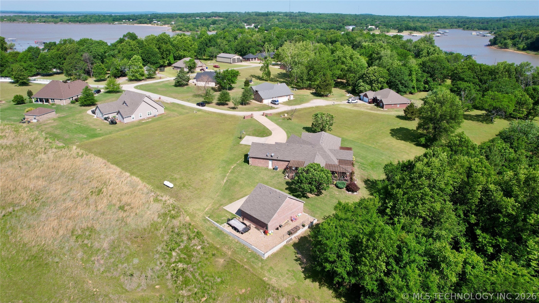 418970 E 1152 Road Property Photo 9